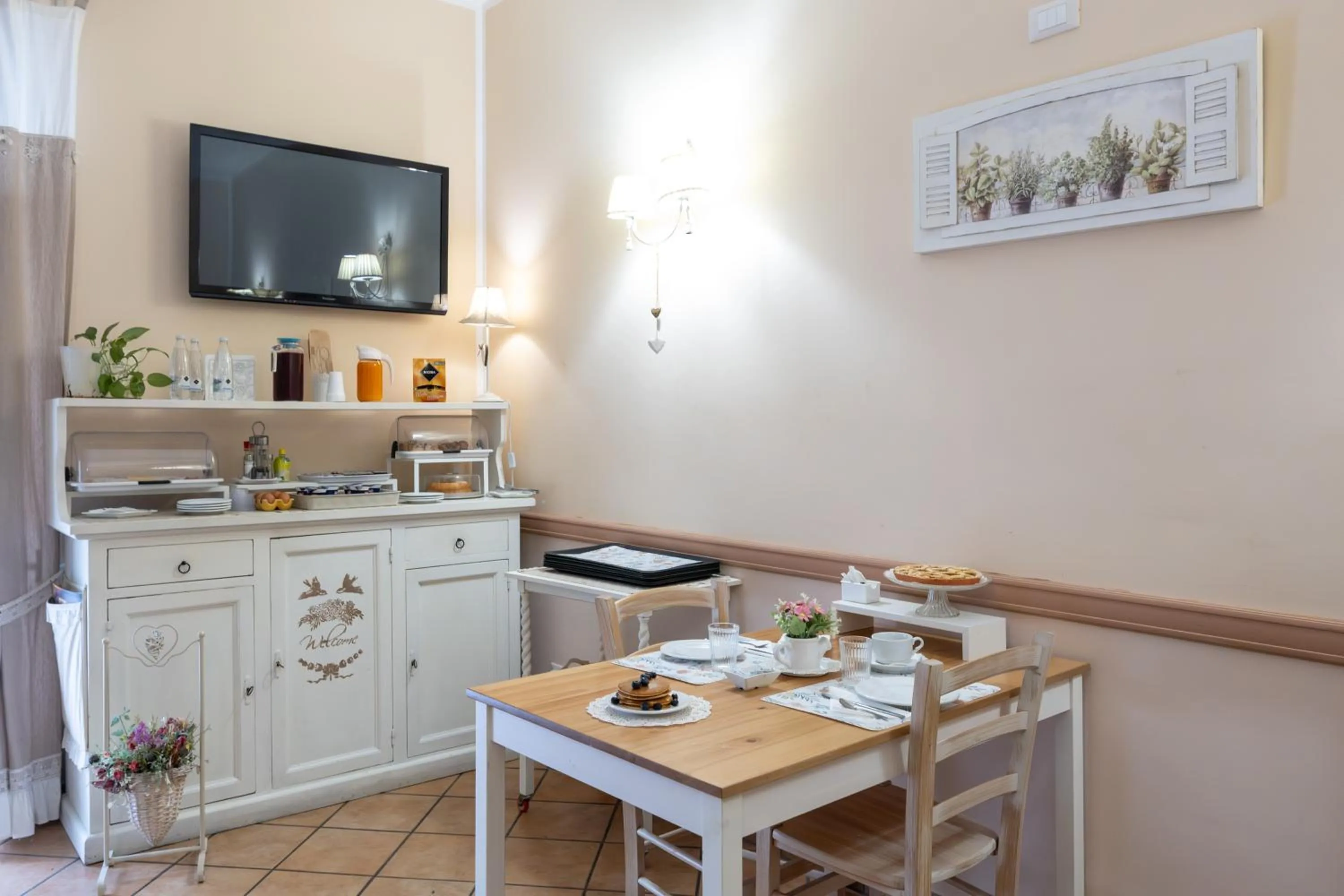 Breakfast in Casa Lollobrigida