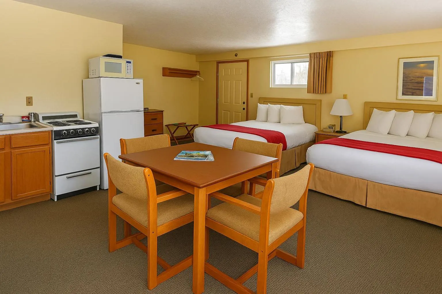 Photo of the whole room, Bed in Wilson Lake Inn