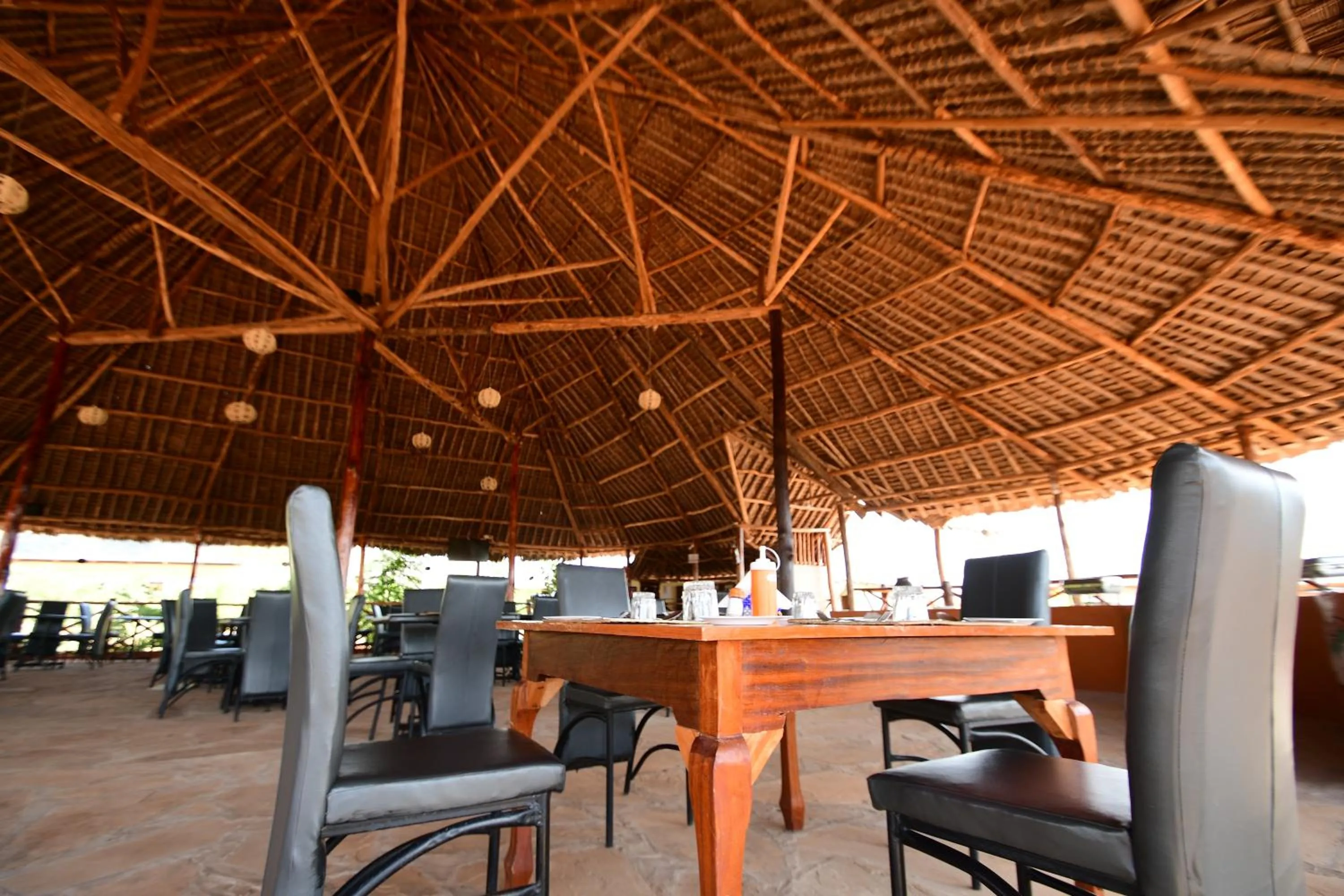 Restaurant/places to eat in Tausa Tsavo Eco Lodge