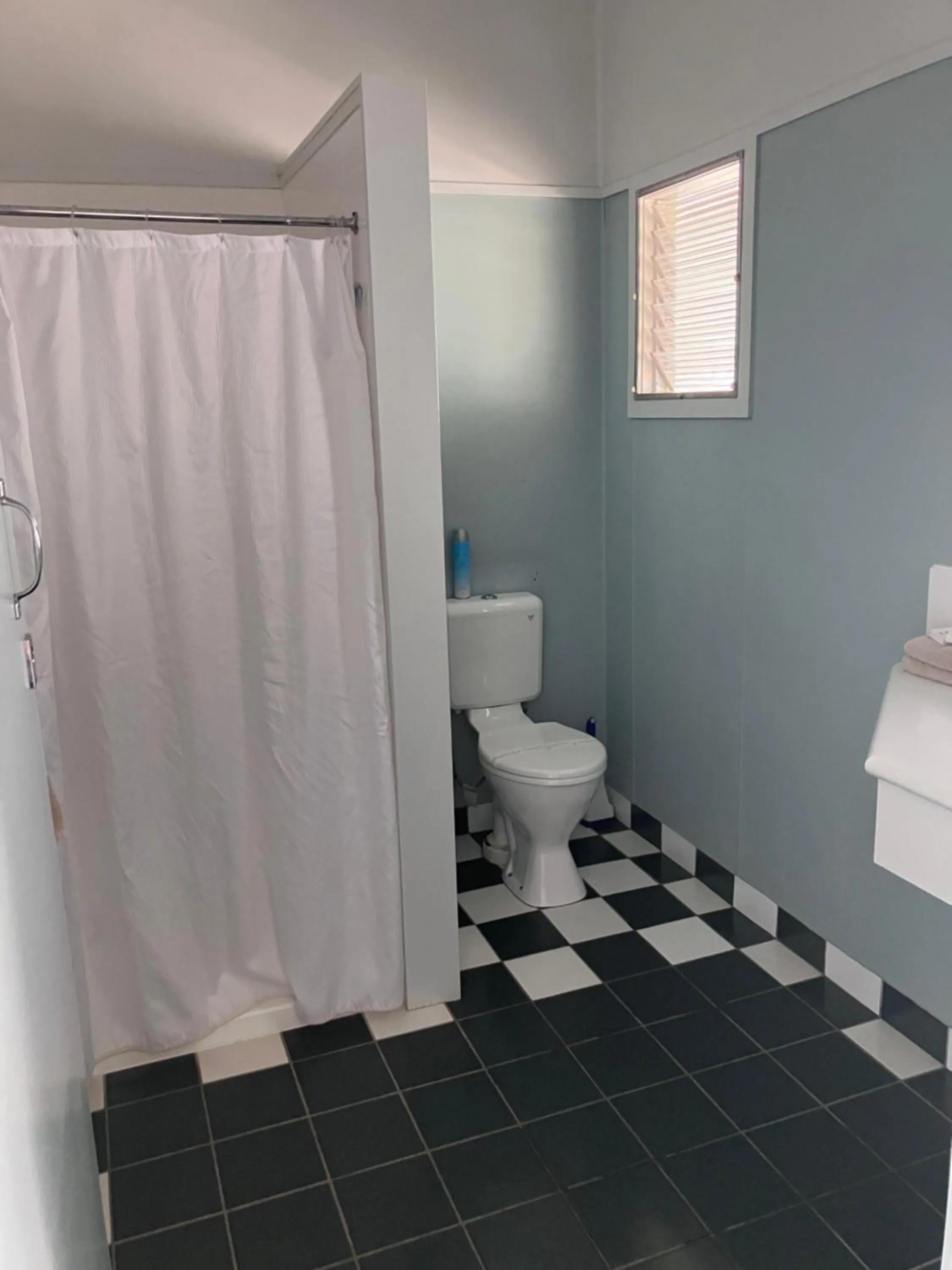 Mitchell Motel & Cabins