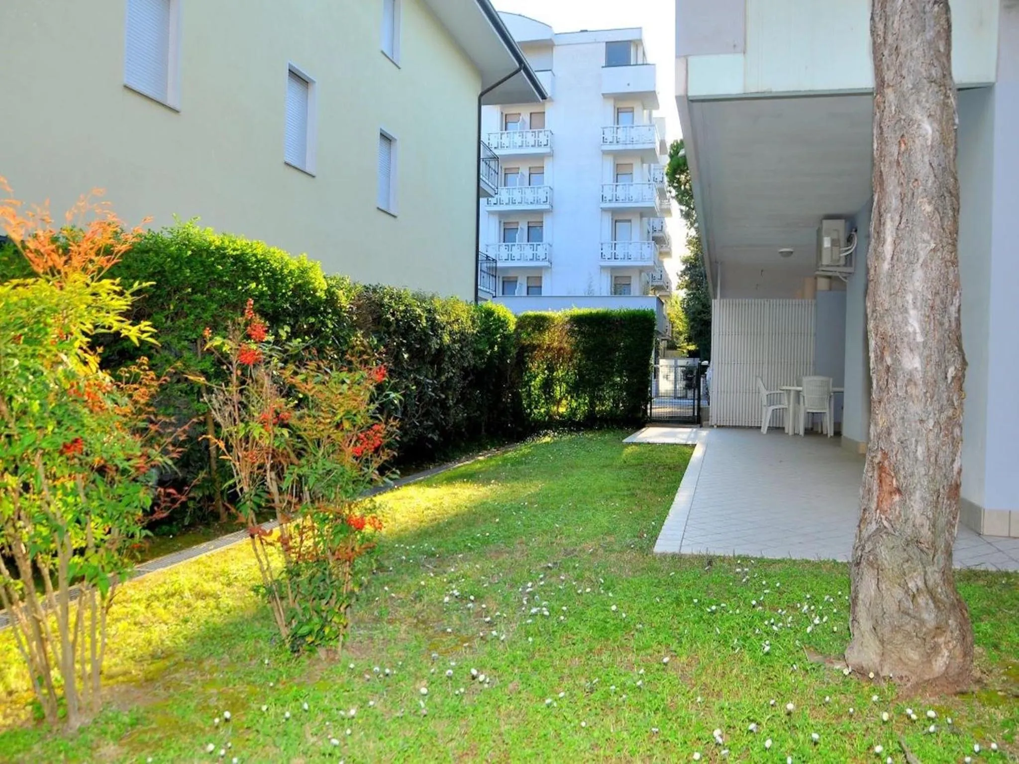 Welcoming flat with private garden - Beahost