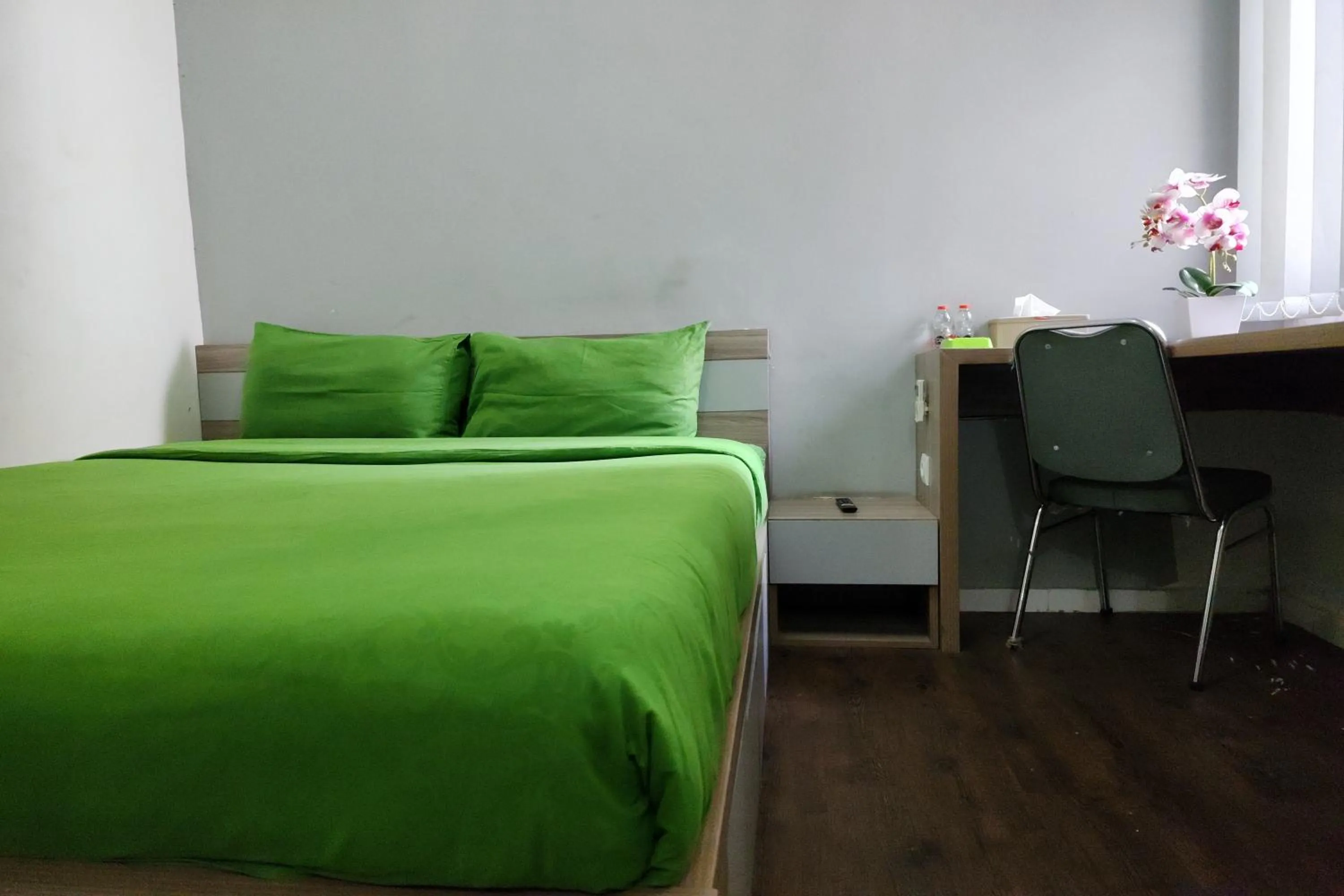 Bed in Barata Hotel Near Bandara Soekarno Hatta