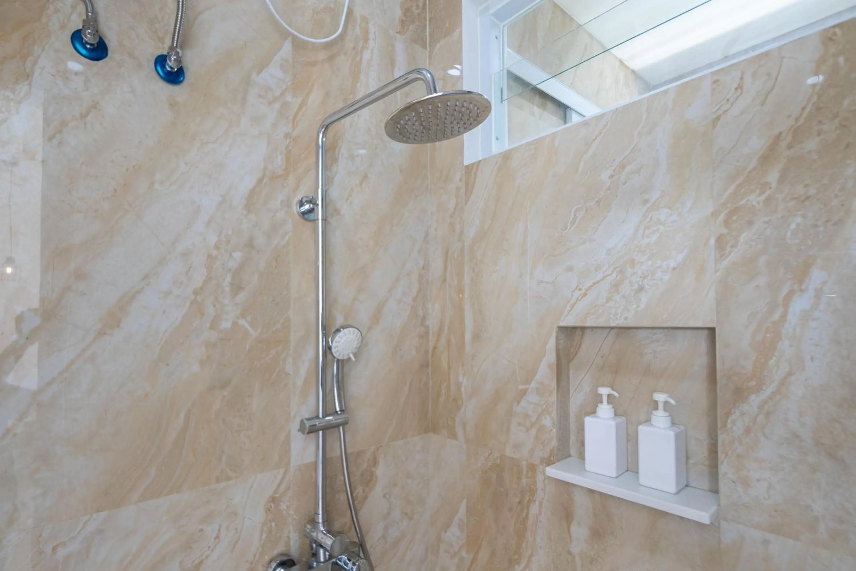 Bathroom in Villa Berlian Kuta