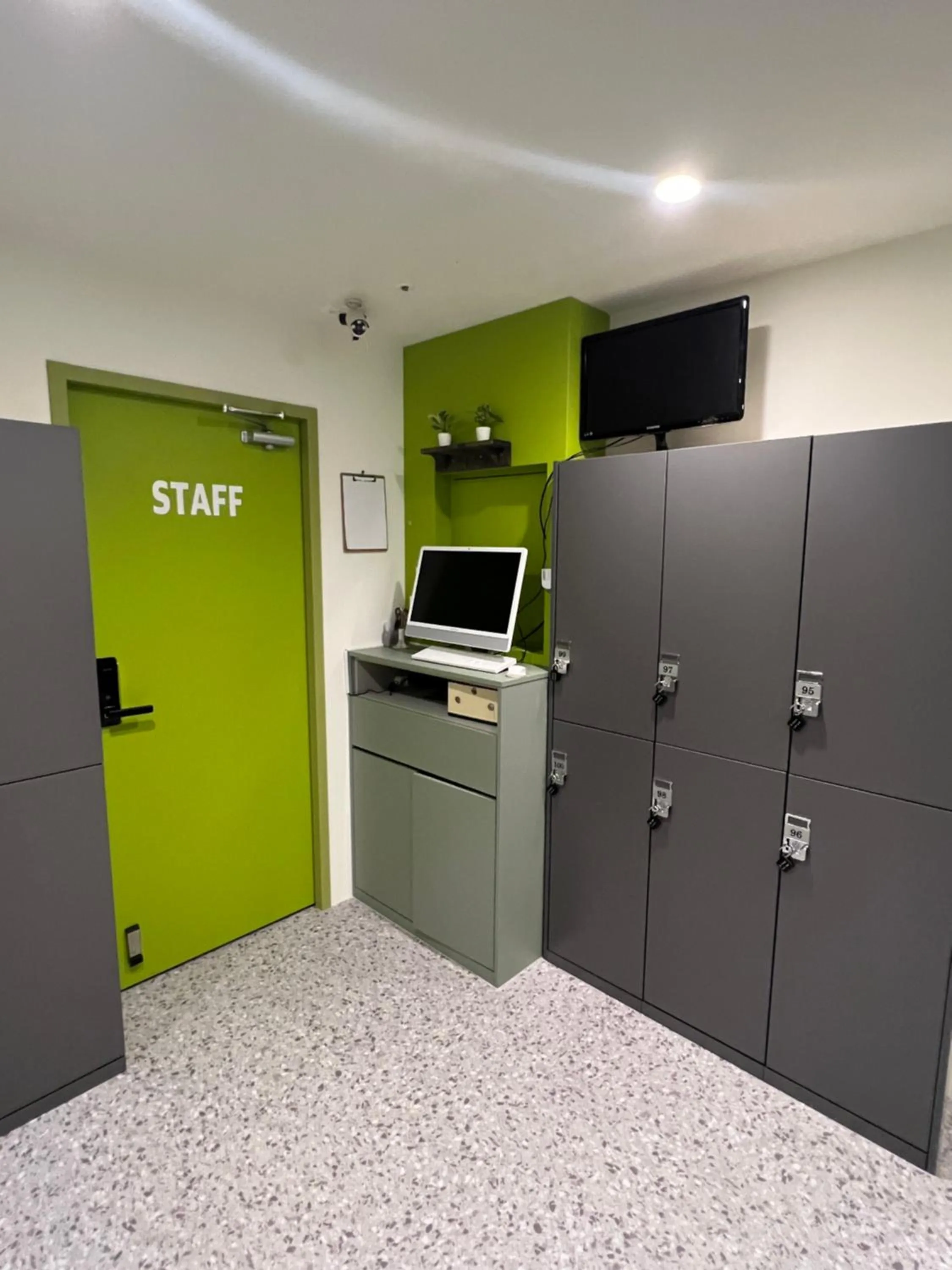 Property building in Seoul Cube Jongro