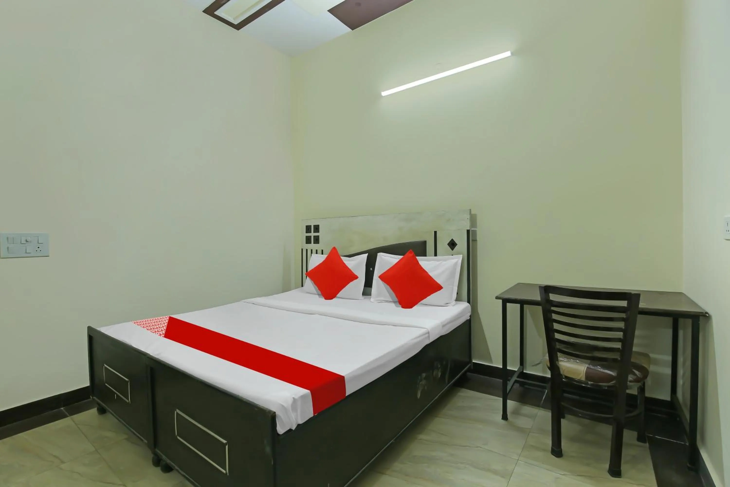 Bedroom in Hotel O Dream'z Residency