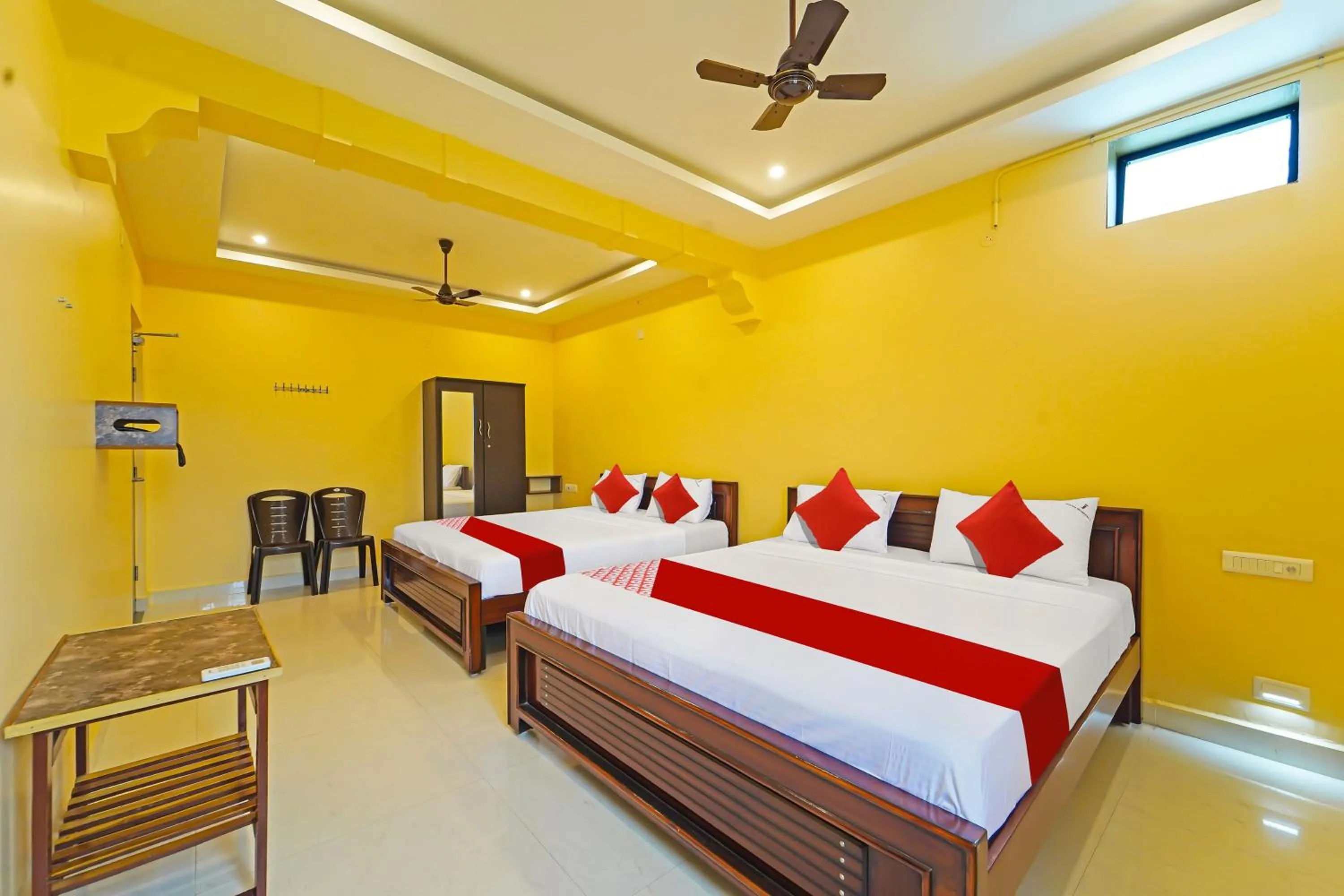 Bedroom, Bed in Hotel O Jayam Residency