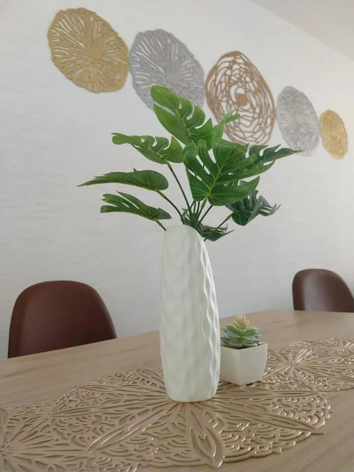 Decorative detail in Departamento tres listones