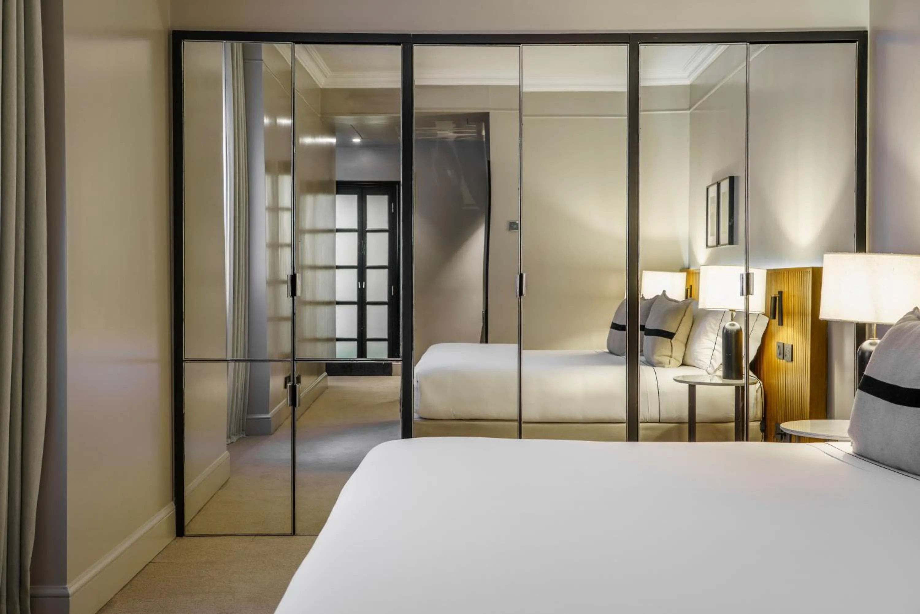 Photo of the whole room, Bed in Casa Lucia Member of Melia Collection