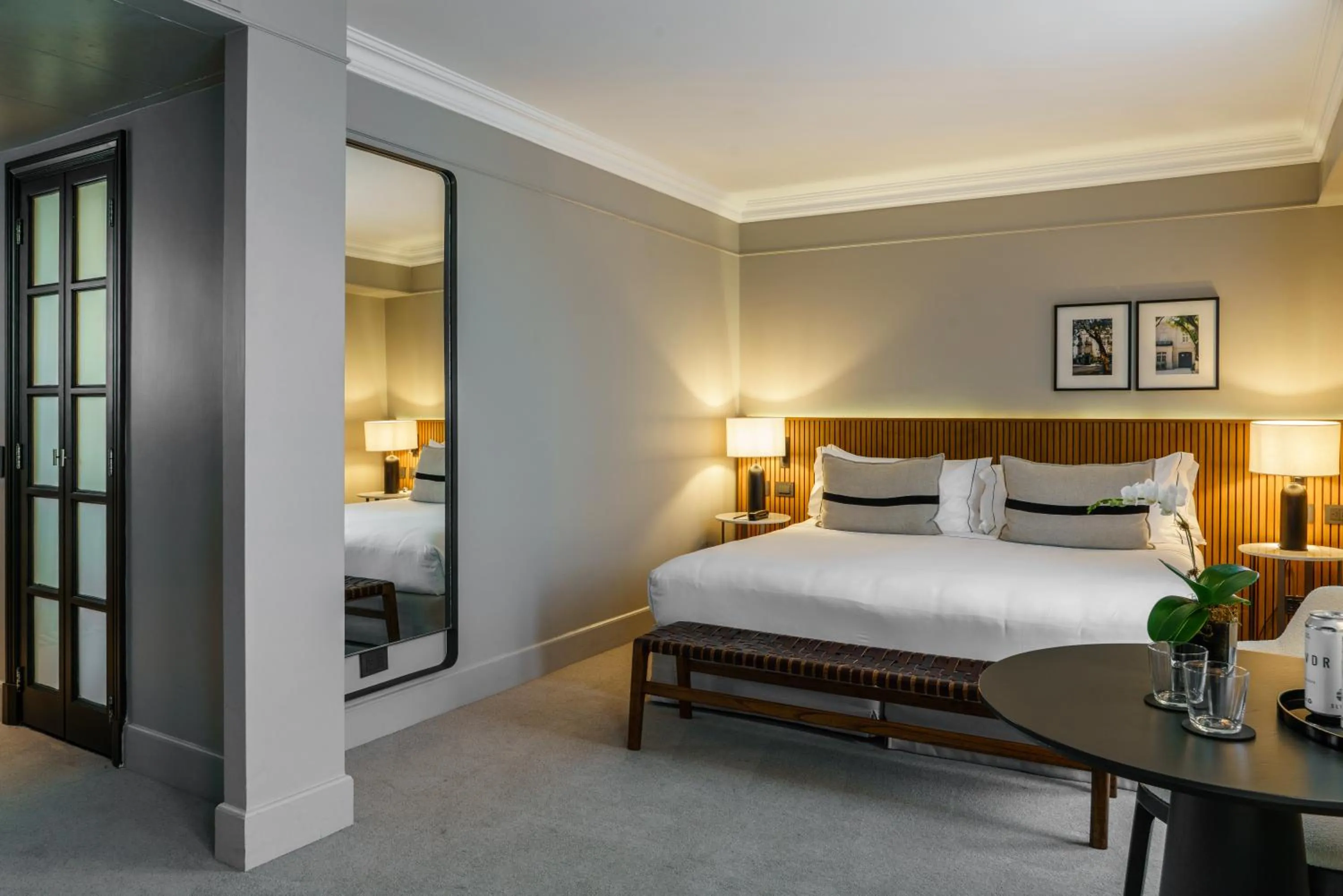 Photo of the whole room, Bed in Casa Lucia Member of Melia Collection