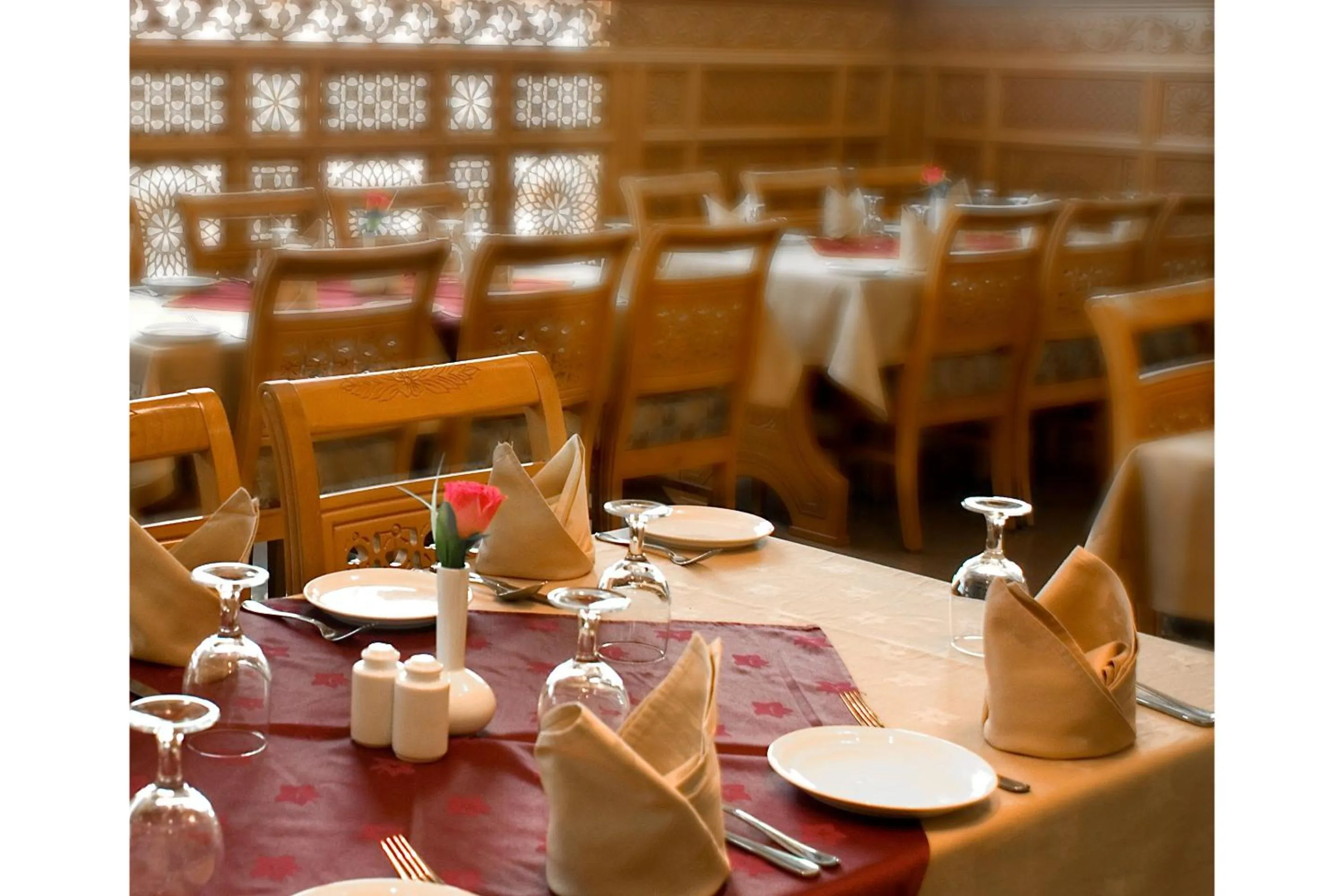 Restaurant/places to eat in Super OYO 151 Manam 2 Hotel Apartment