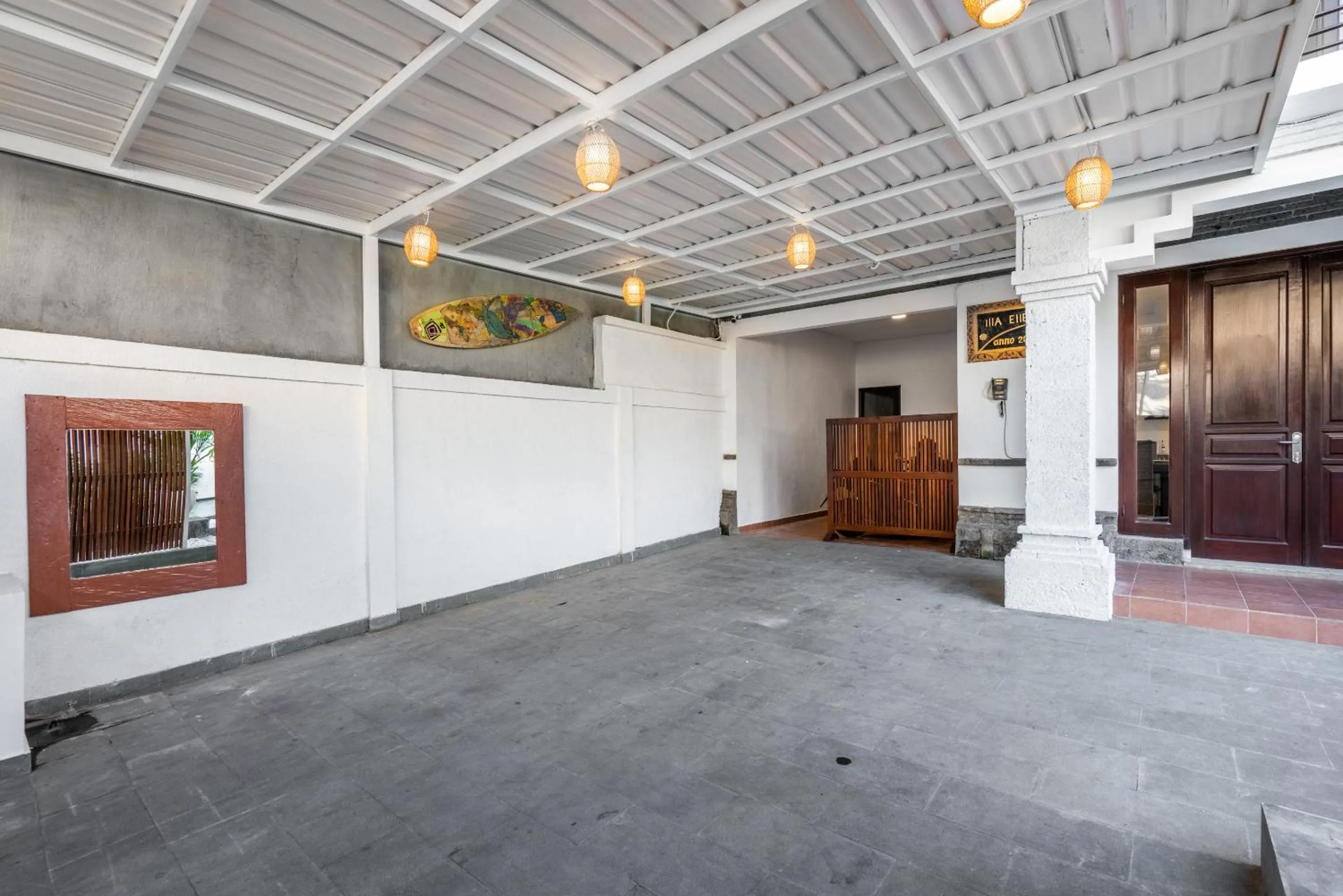 Parking in Villa Sky View - Seminyak