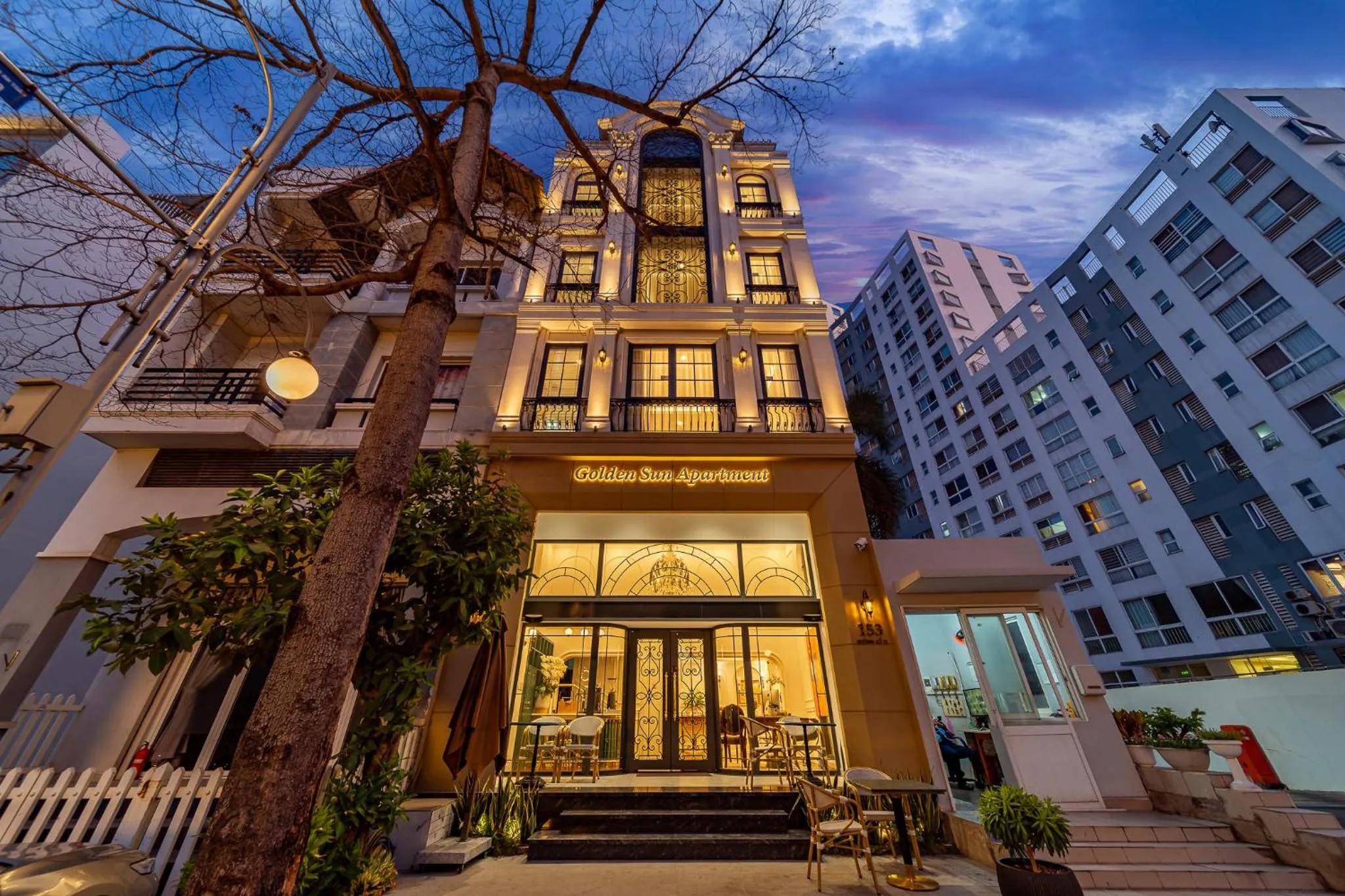 Golden Sun Apartment & Hotel