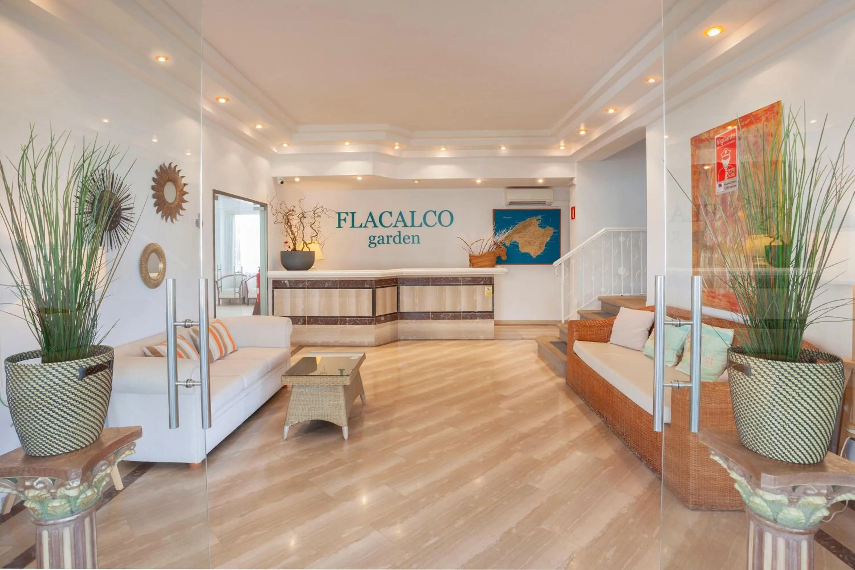 Petit Garden Hotel by Flacalco