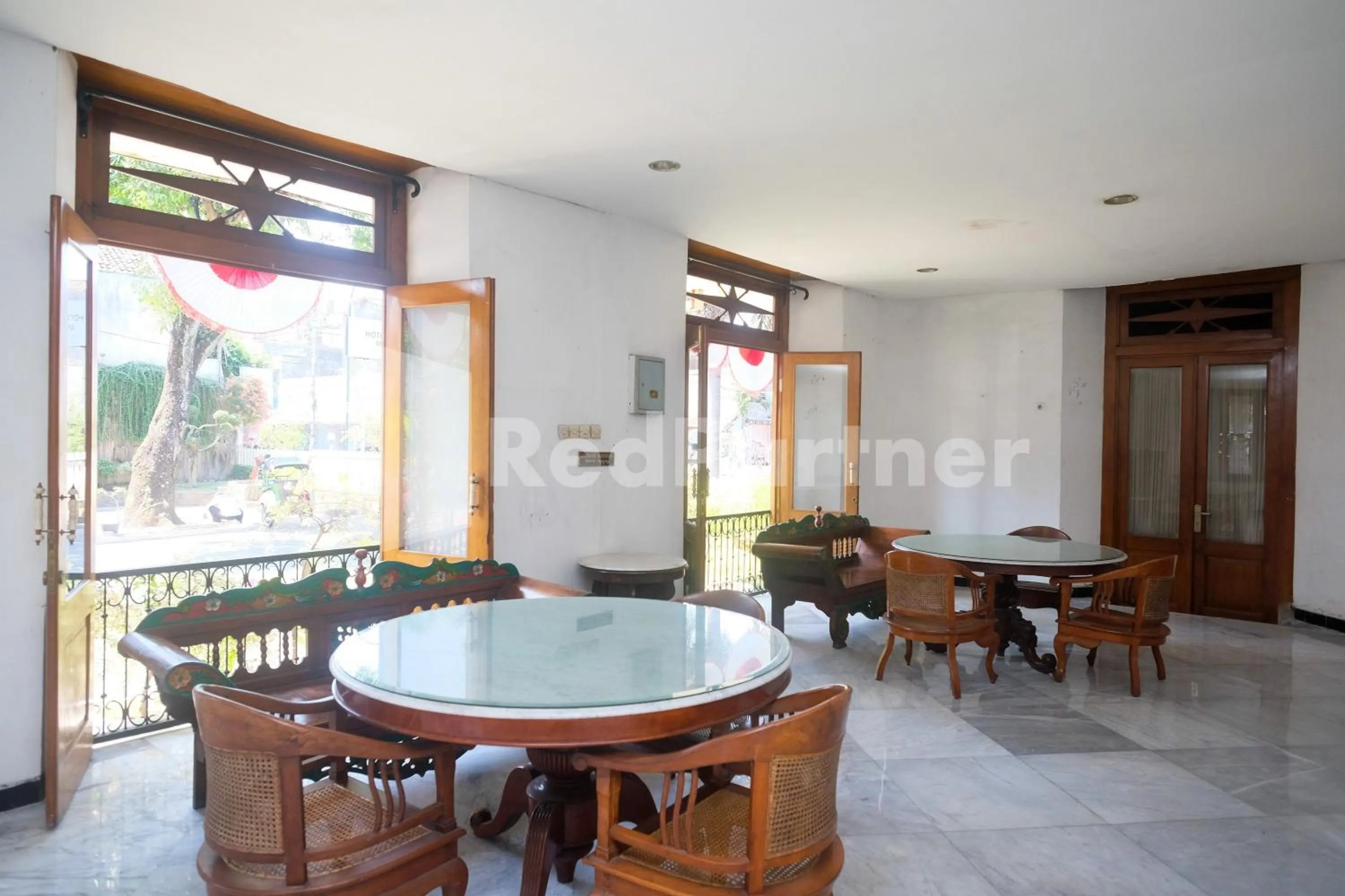 Property building in Hotel Limaran 1 Syariah Malioboro Mitra RedDoorz