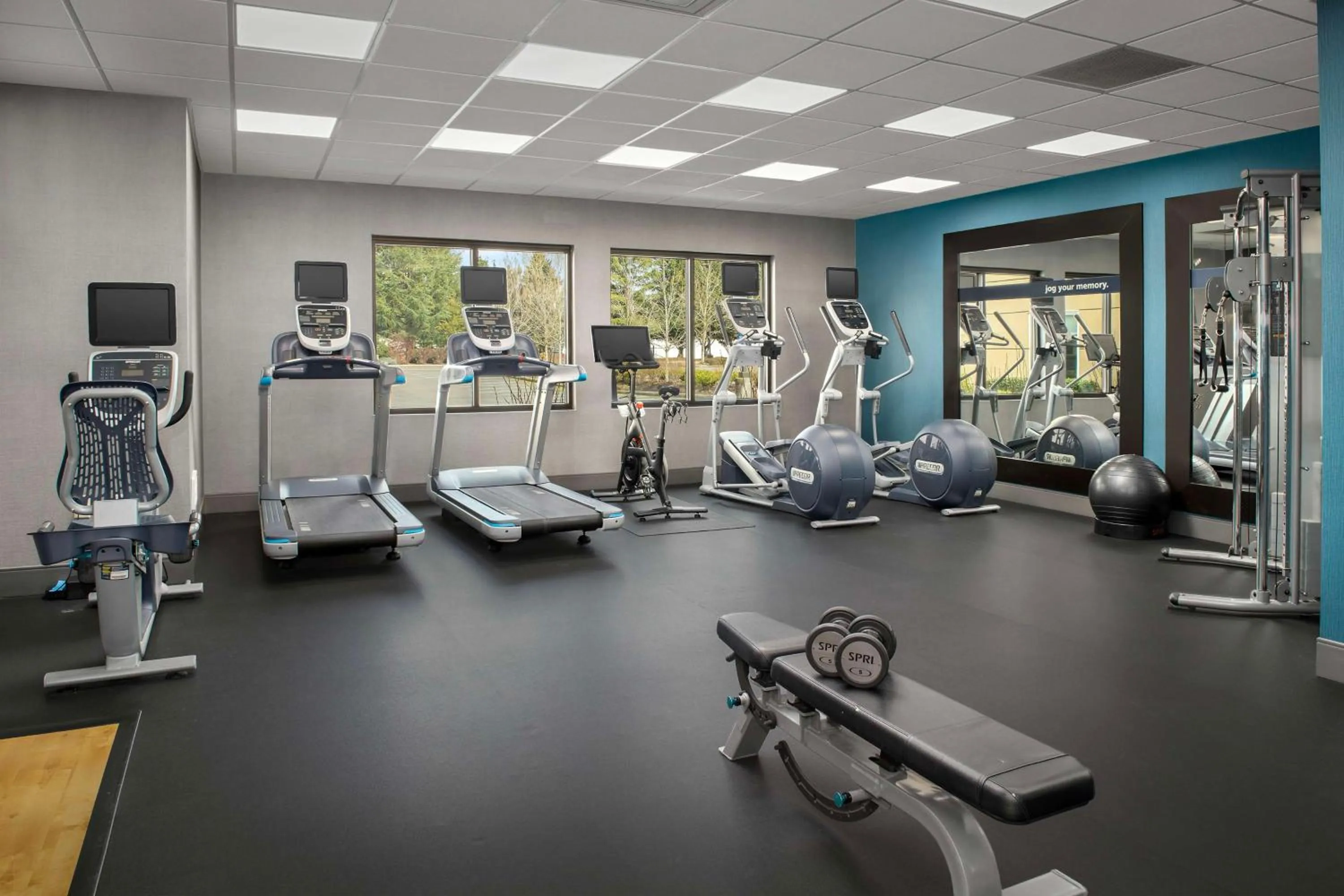 Fitness centre/facilities in Hampton Inn & Suites Portland/Hillsboro-Evergreen Park