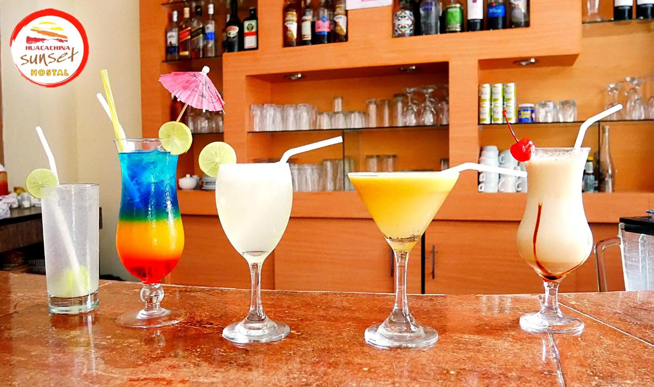 Lounge or bar in Hostal Huacachina Sunset