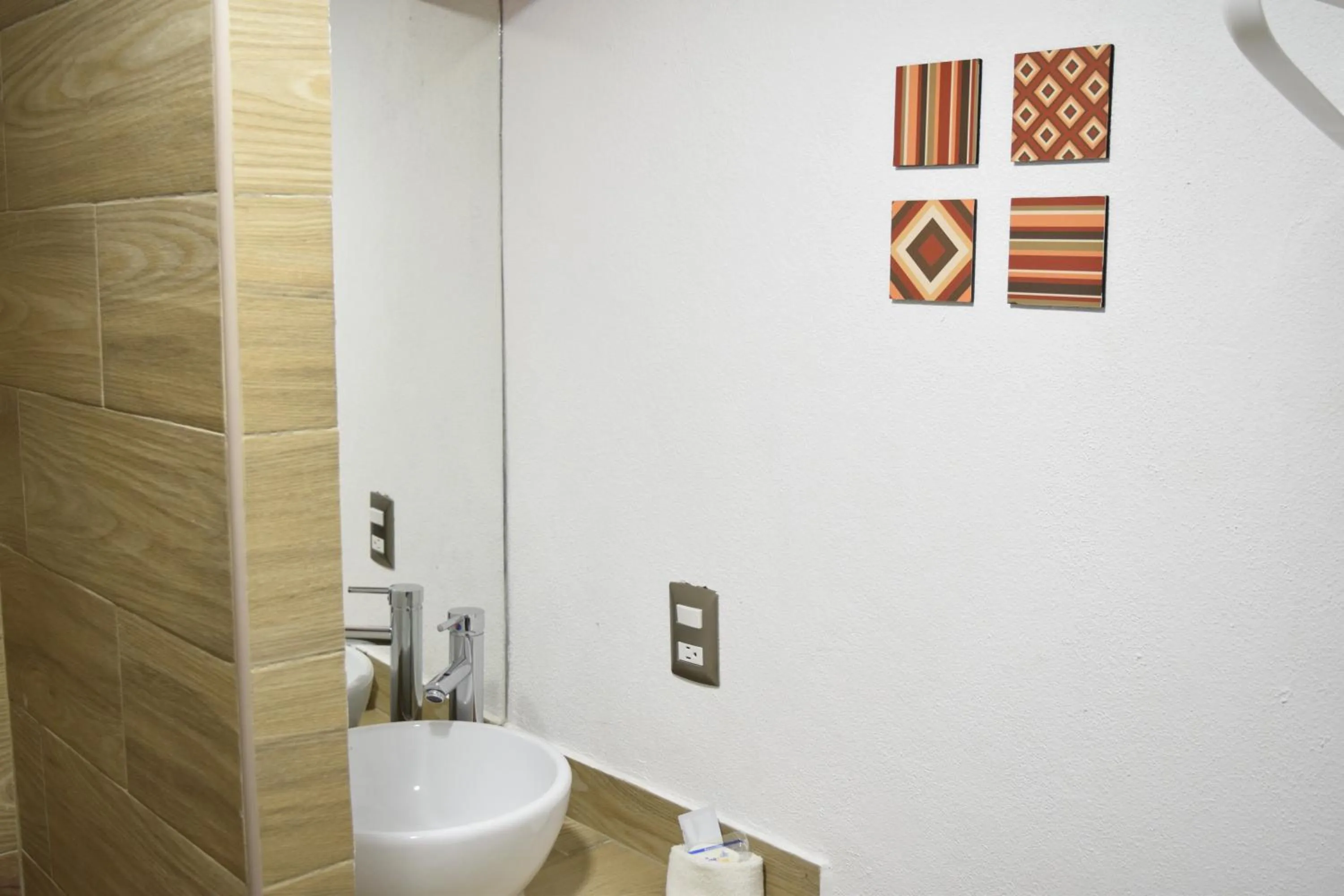 Bathroom in Hotel San Luis