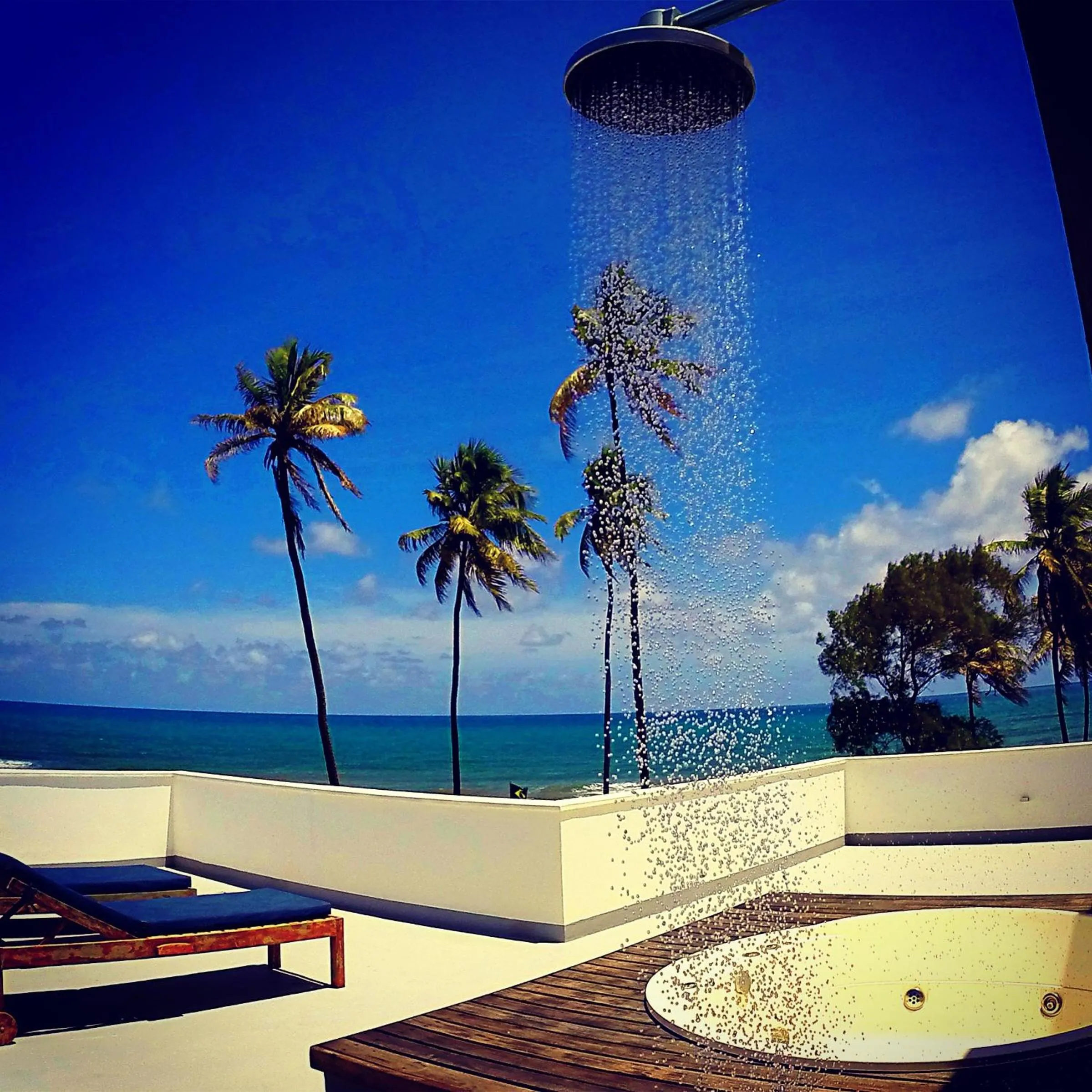 Shower in B Blue Beachouses