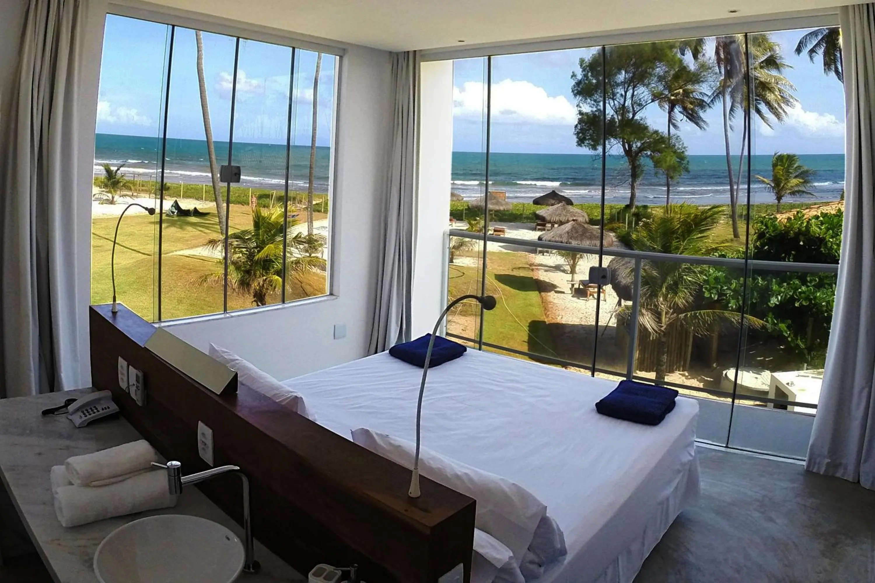 Bed in B Blue Beachouses