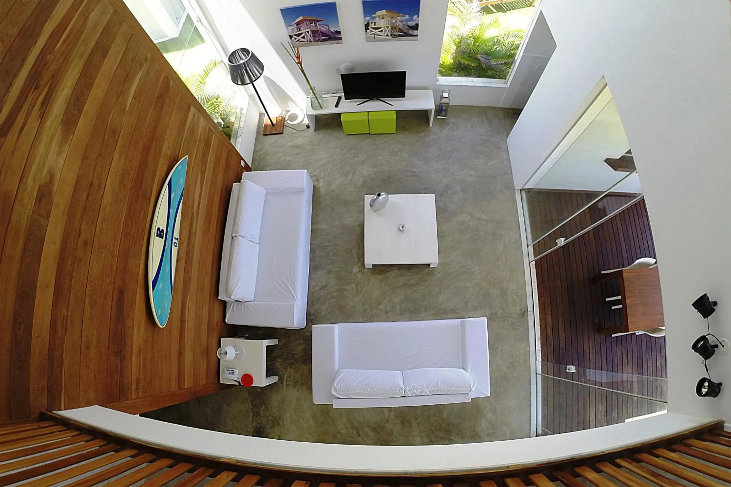 Living room, Bed in B Blue Beachouses