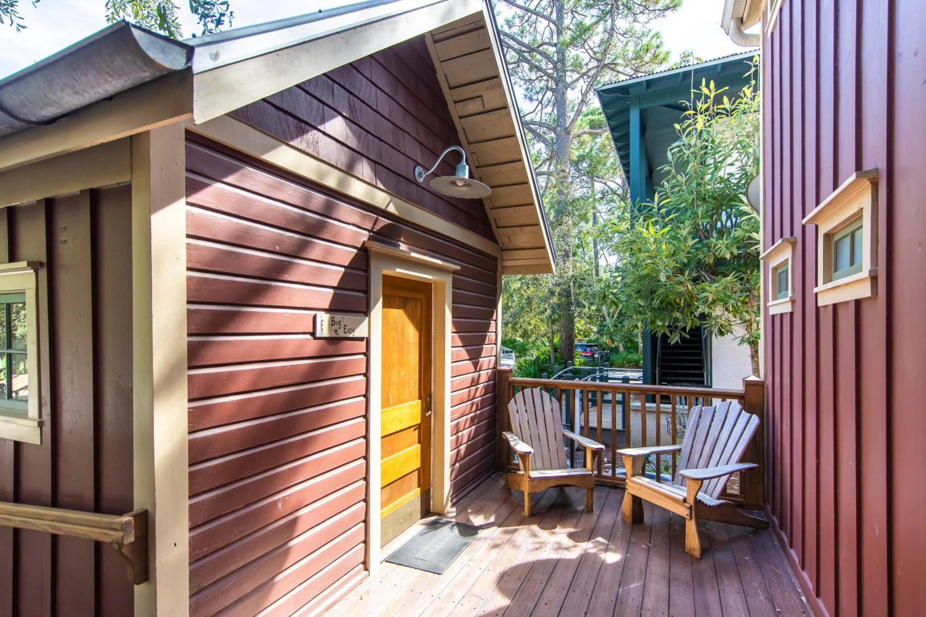 Patio in Hibiscus Coffee & Guesthouse