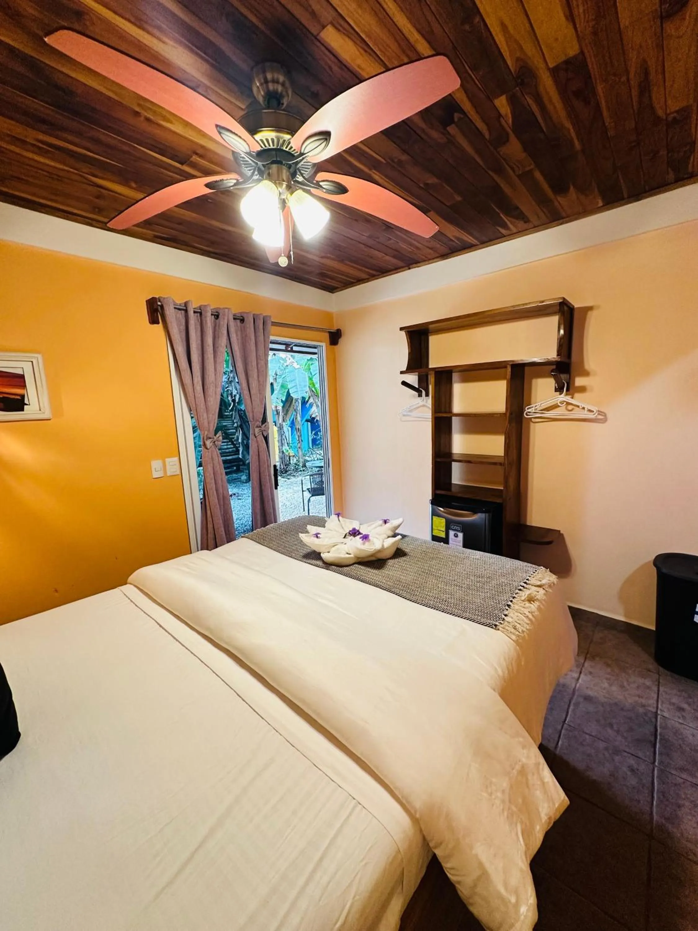 Bed in Jungles Edge Hotel, Jiu Jitsu, Muay Thai Retreat Center