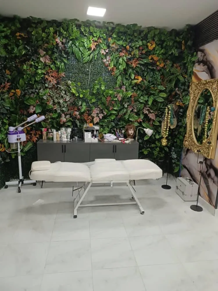 Spa and wellness centre/facilities in Mays Royal Hotel