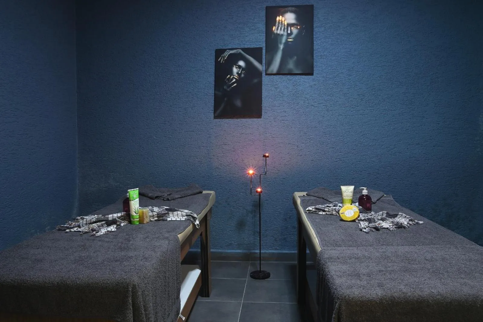 Massage in Mays Royal Hotel