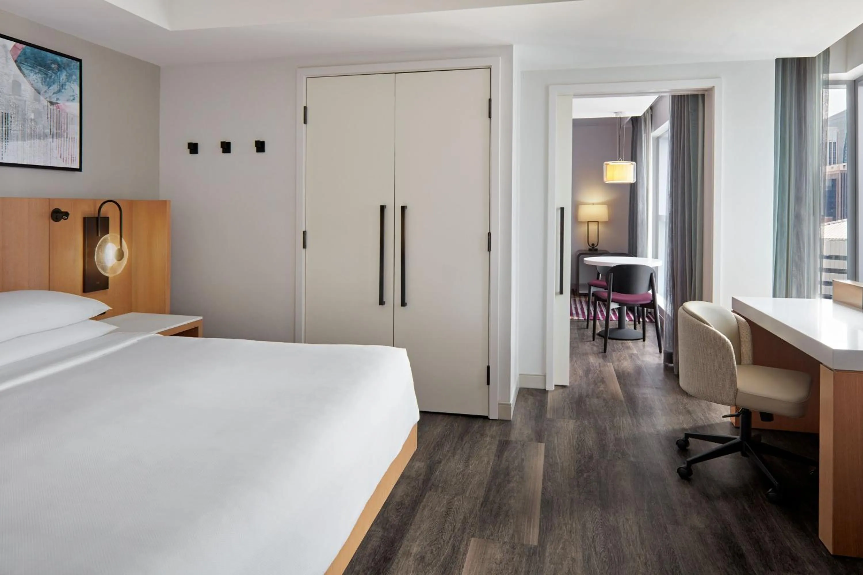Bedroom, Bed in Delta Hotels by Marriott Toronto