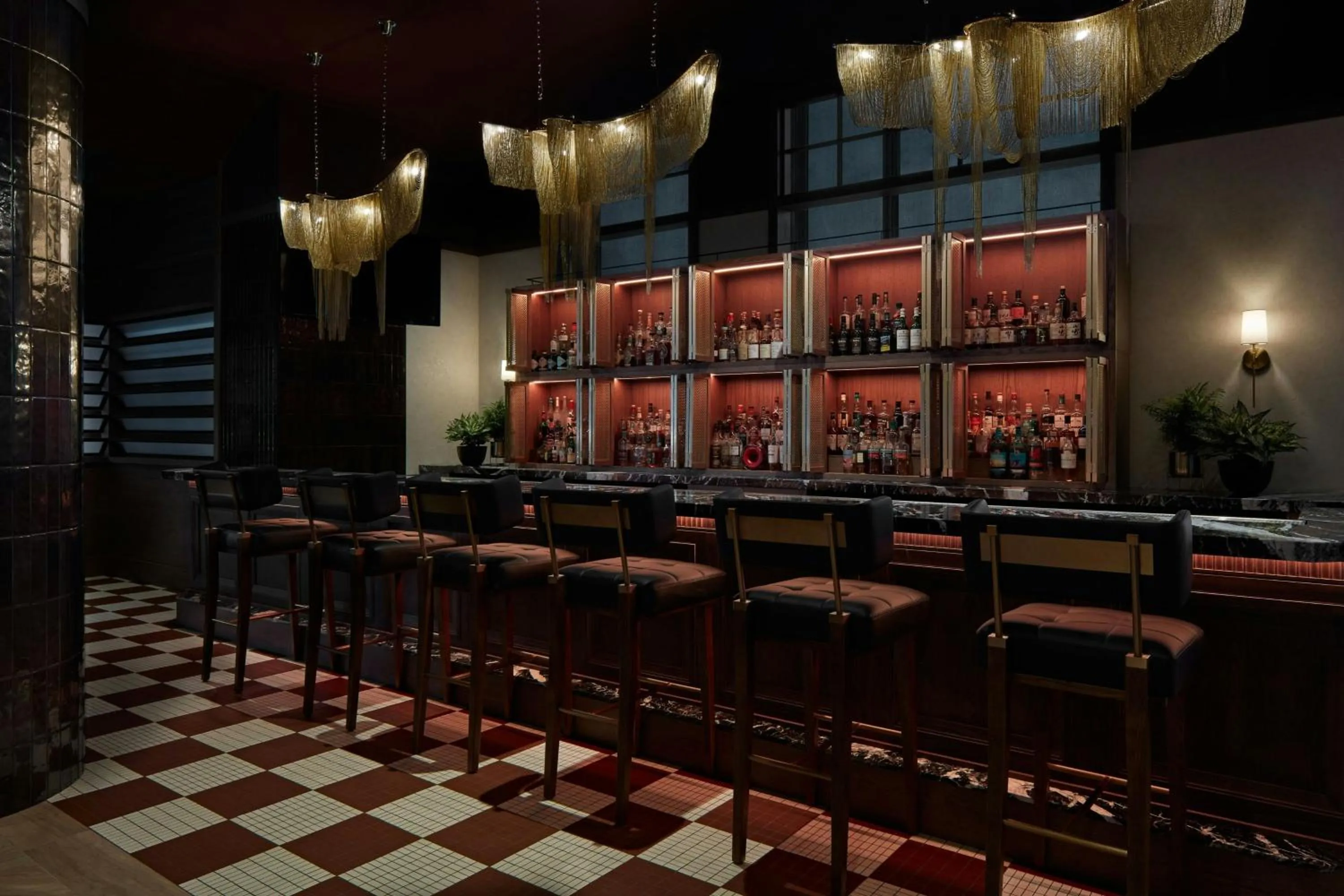 Lounge or bar in Delta Hotels by Marriott Toronto