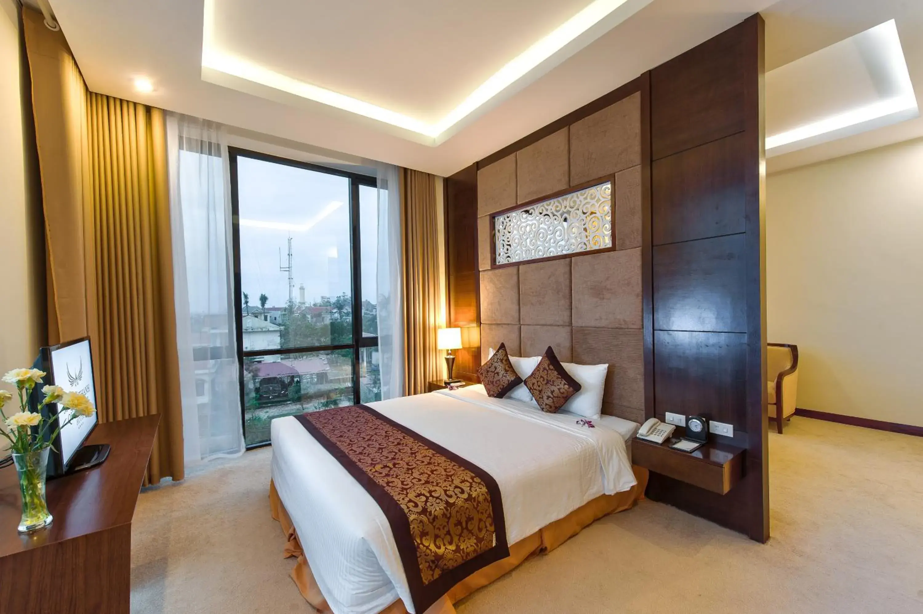 Executive Suite in Muong Thanh Holiday Quang Binh Hotel Executive Suite in Muong Thanh Holiday Quang Binh Hotel