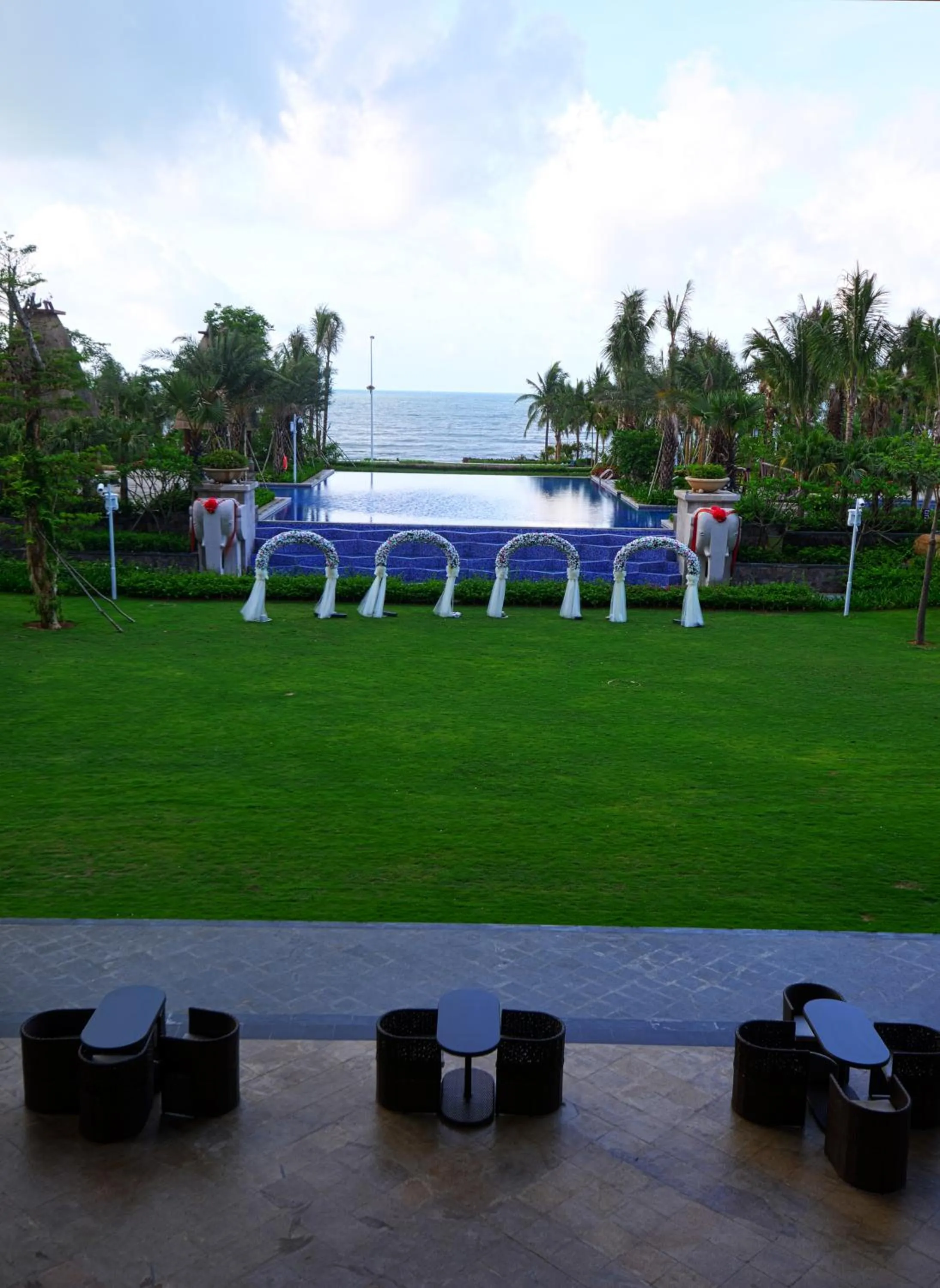 Garden view in HNTI·Narada Sanya Bay Resort