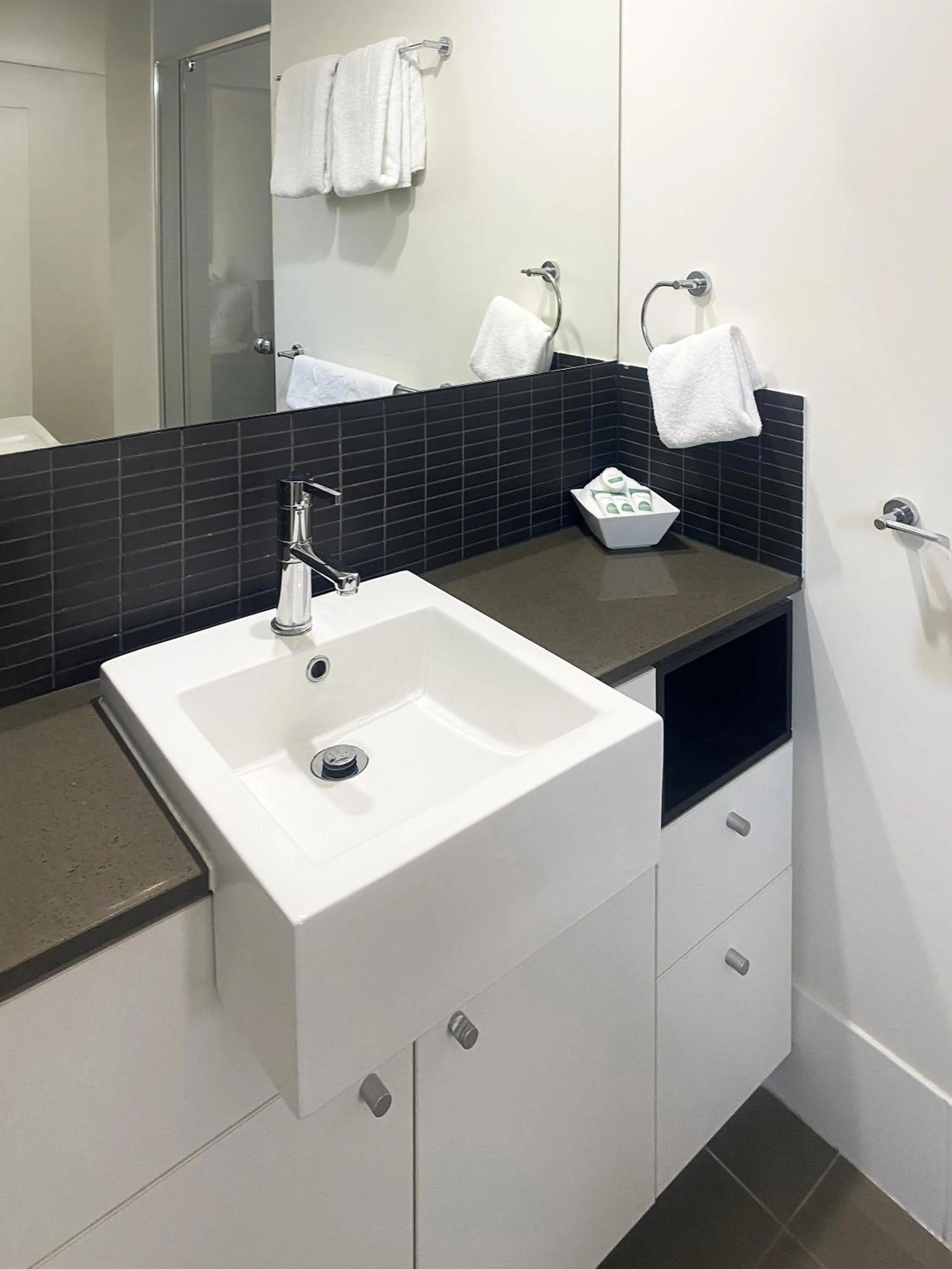 Bathroom in Curtis Central Apartments Official