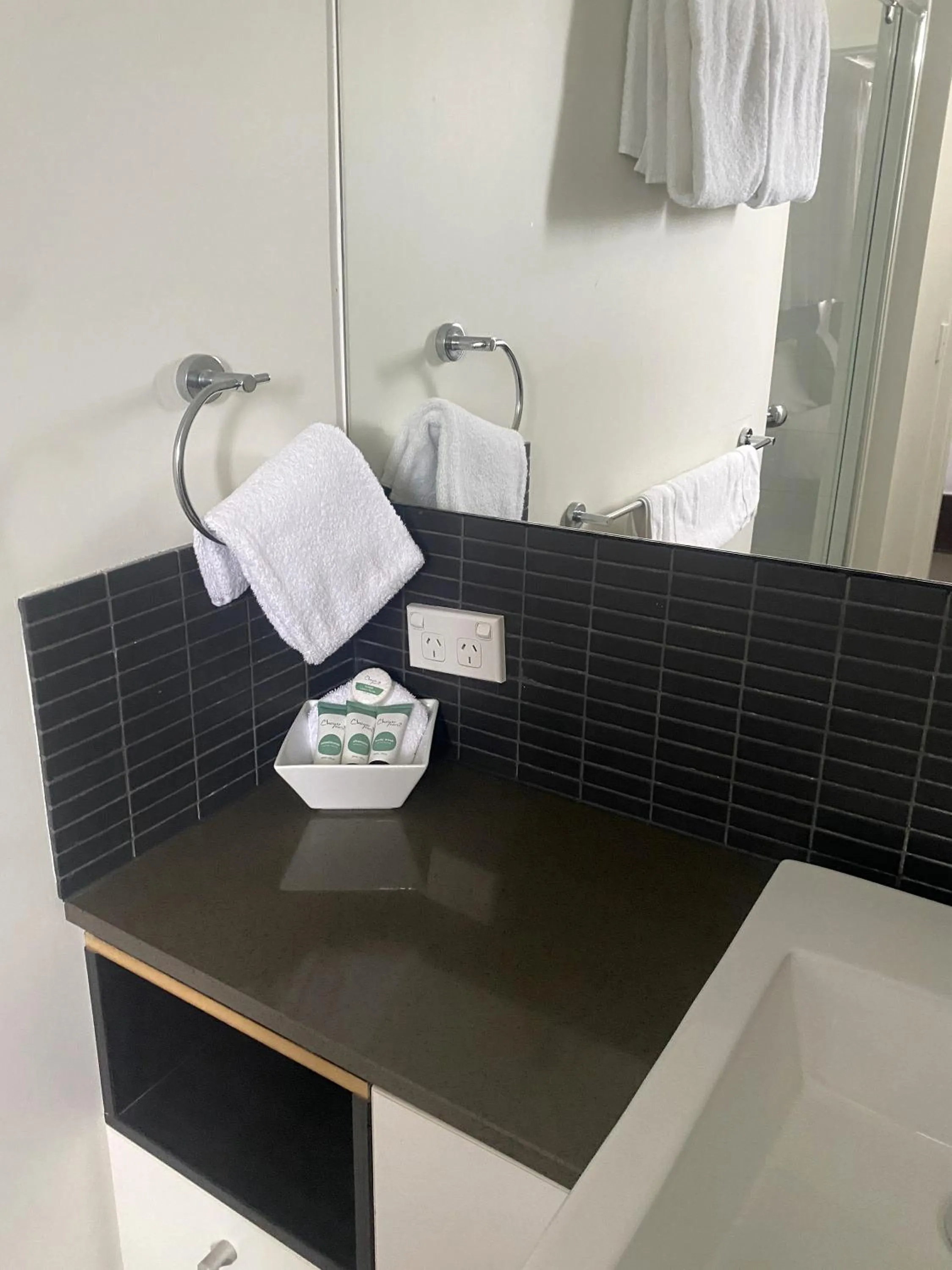 Bathroom in Curtis Central Apartments Official