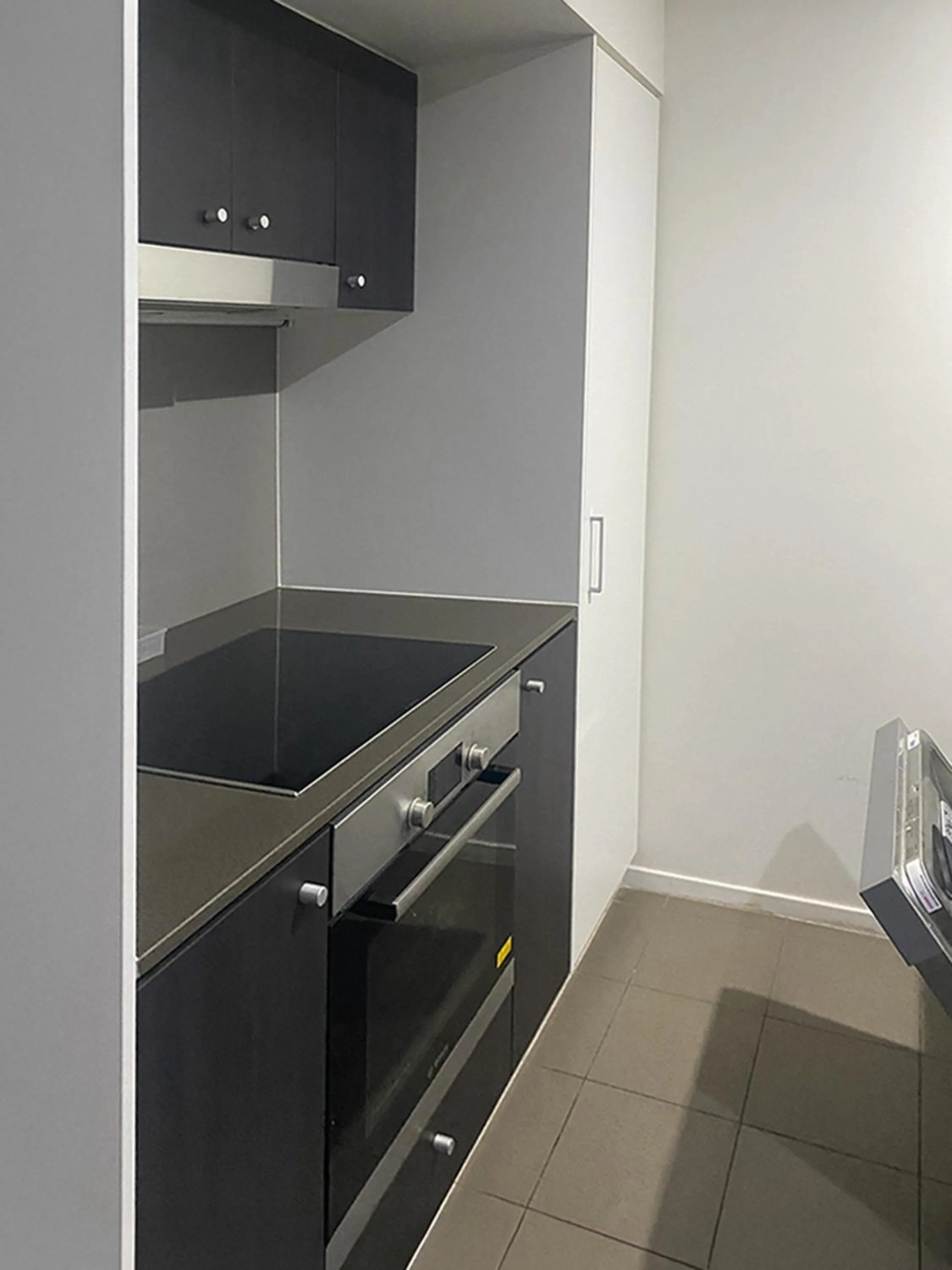 Kitchen or kitchenette in Curtis Central Apartments Official
