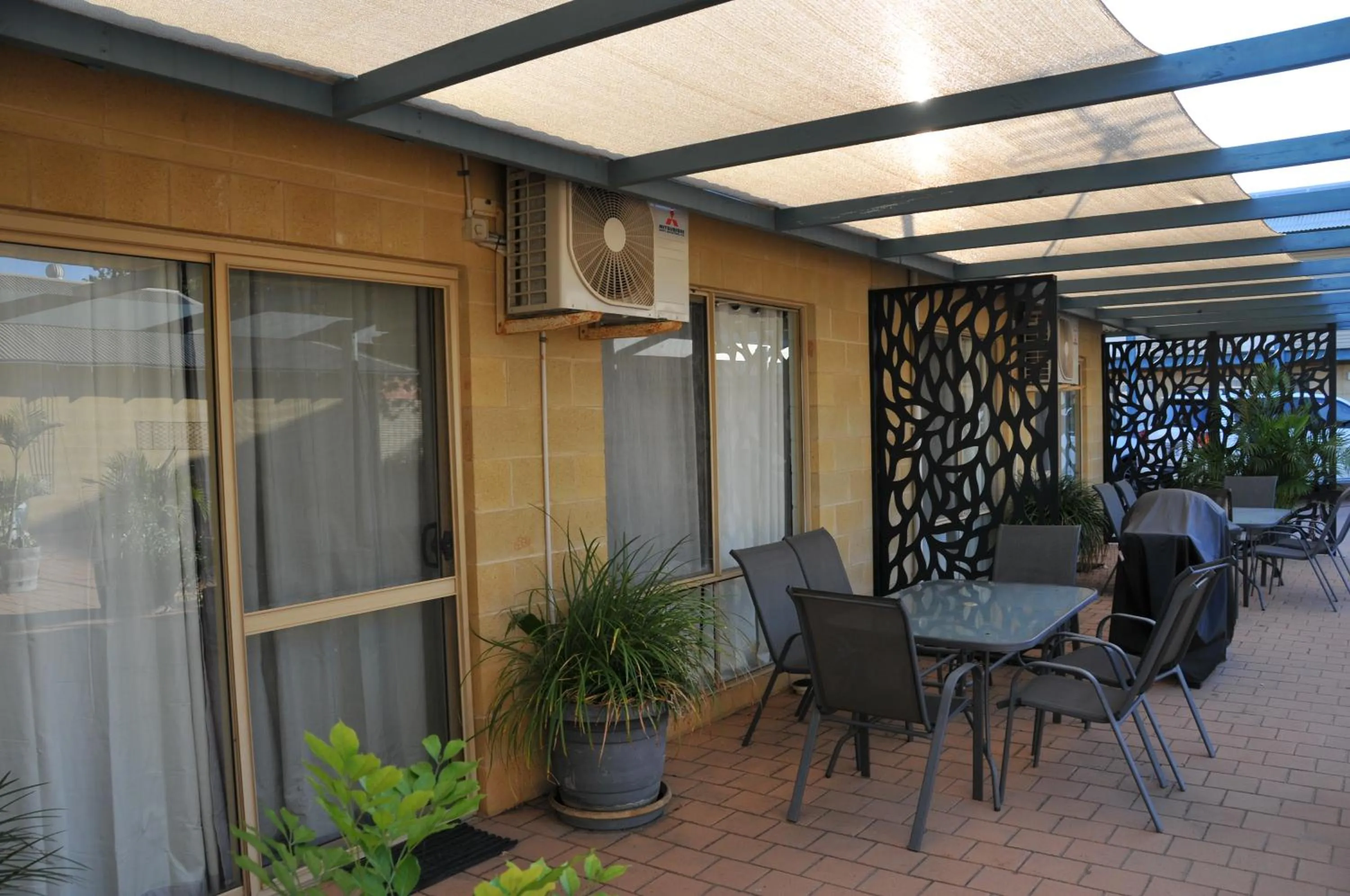 Property building in Pelican's Nest