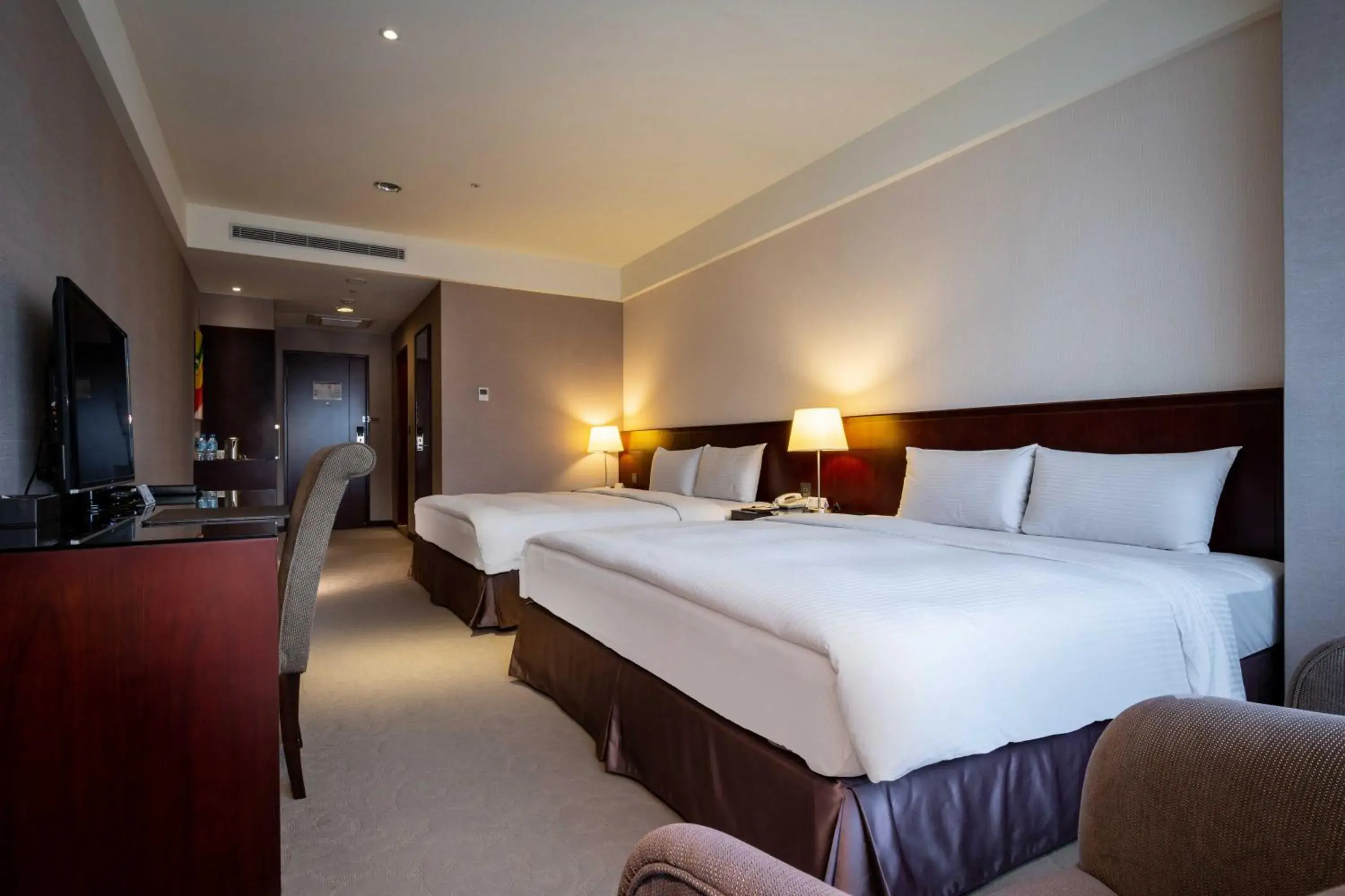 Classic Quadruple Room -No Parking in 雀客旅館台中來來 Classic Quadruple Room -No Parking in 雀客旅館台中來來