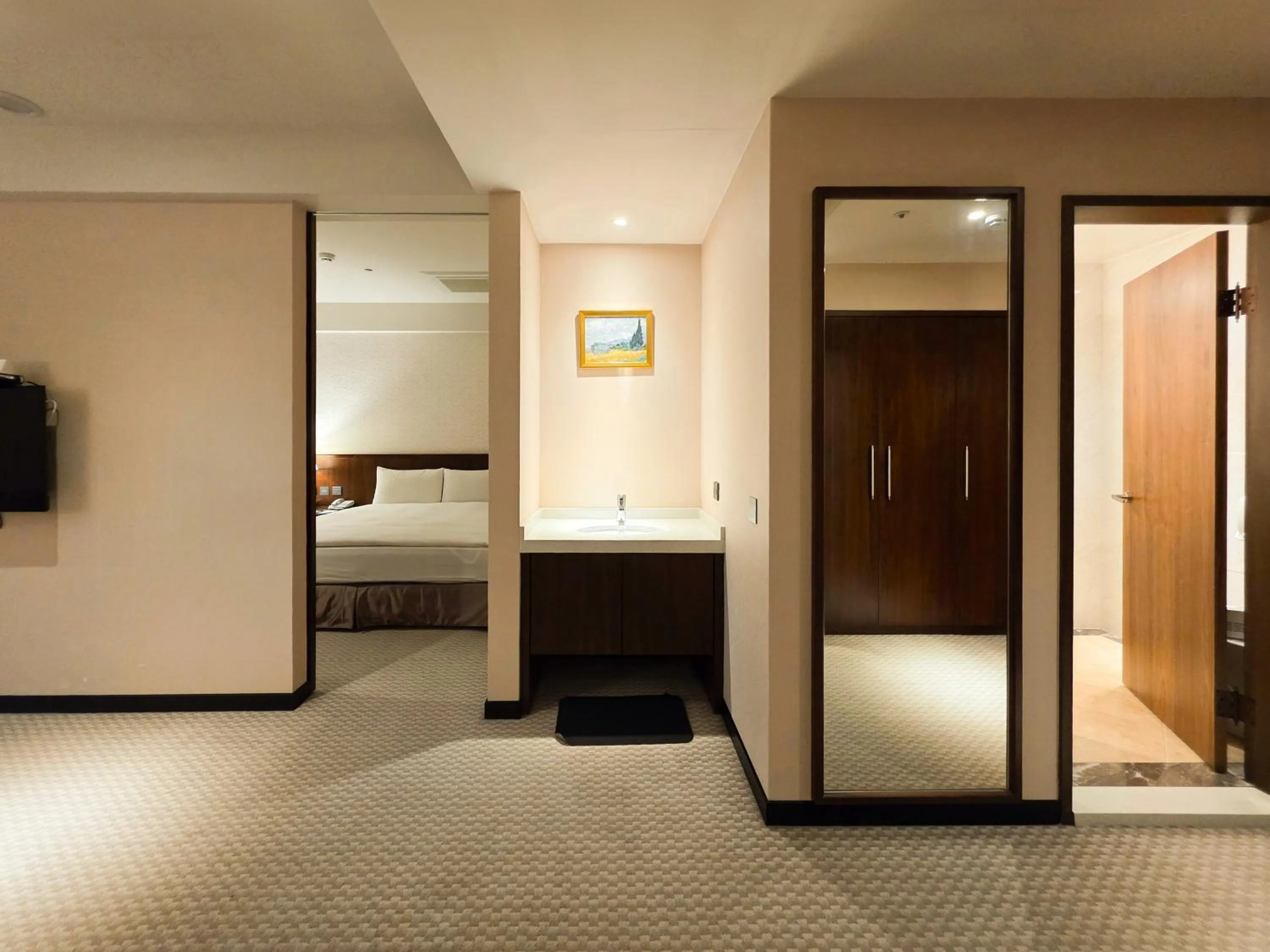 Bed in 雀客旅館台中來來