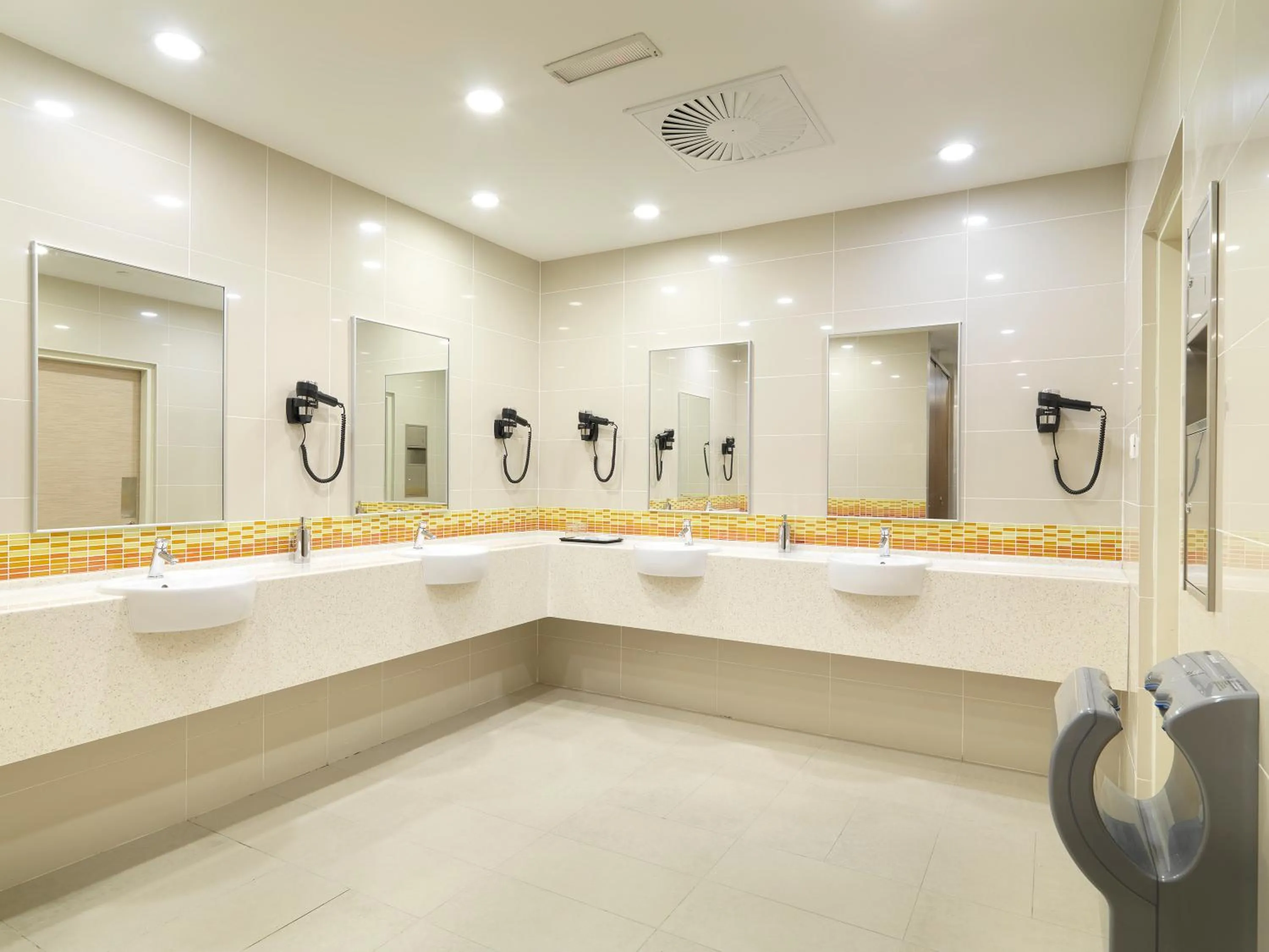 Bathroom in Sama-Sama Express KLIA Terminal 2 - Airside Transit Hotel