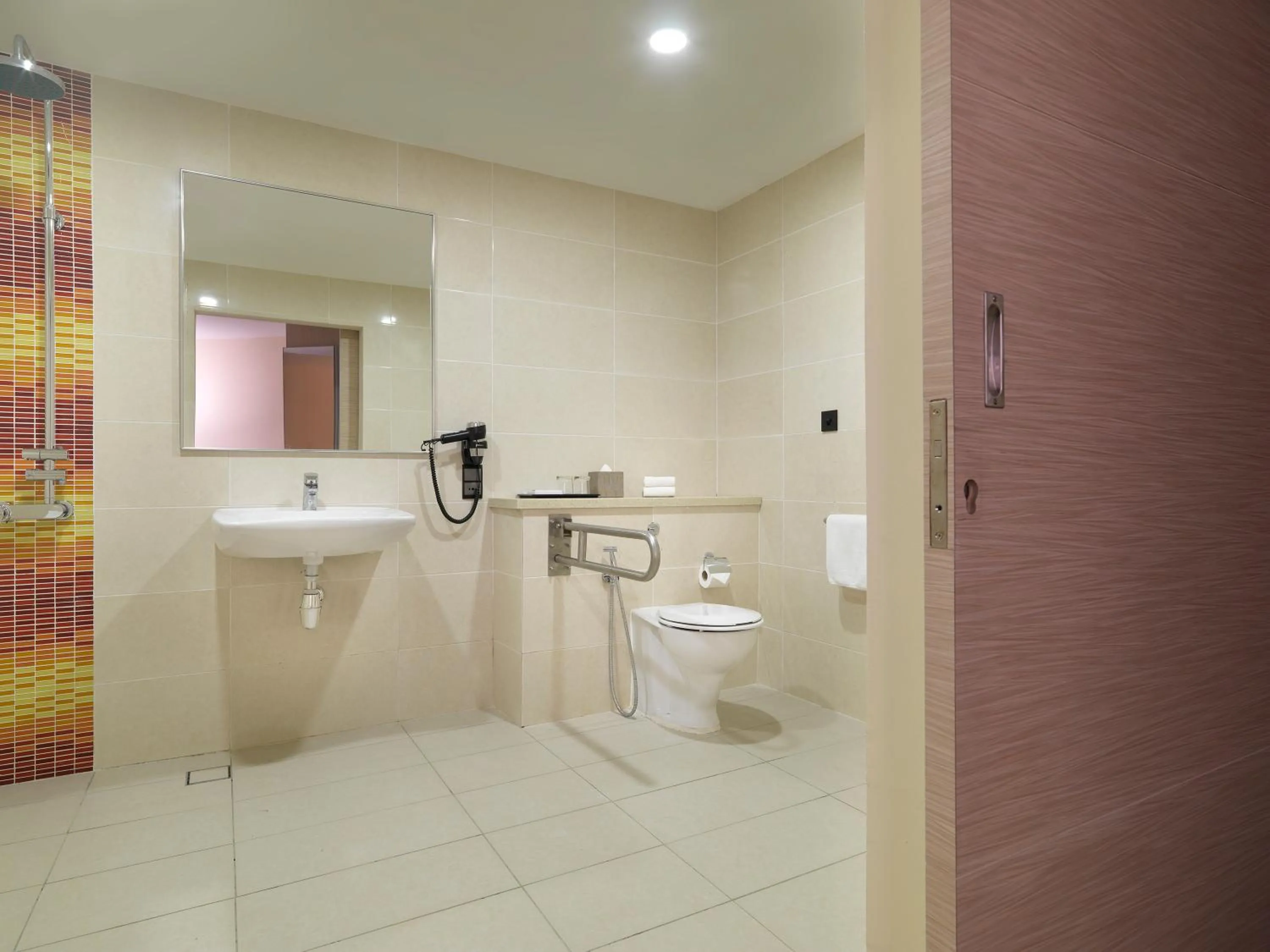 Bathroom in Sama-Sama Express KLIA Terminal 2 - Airside Transit Hotel
