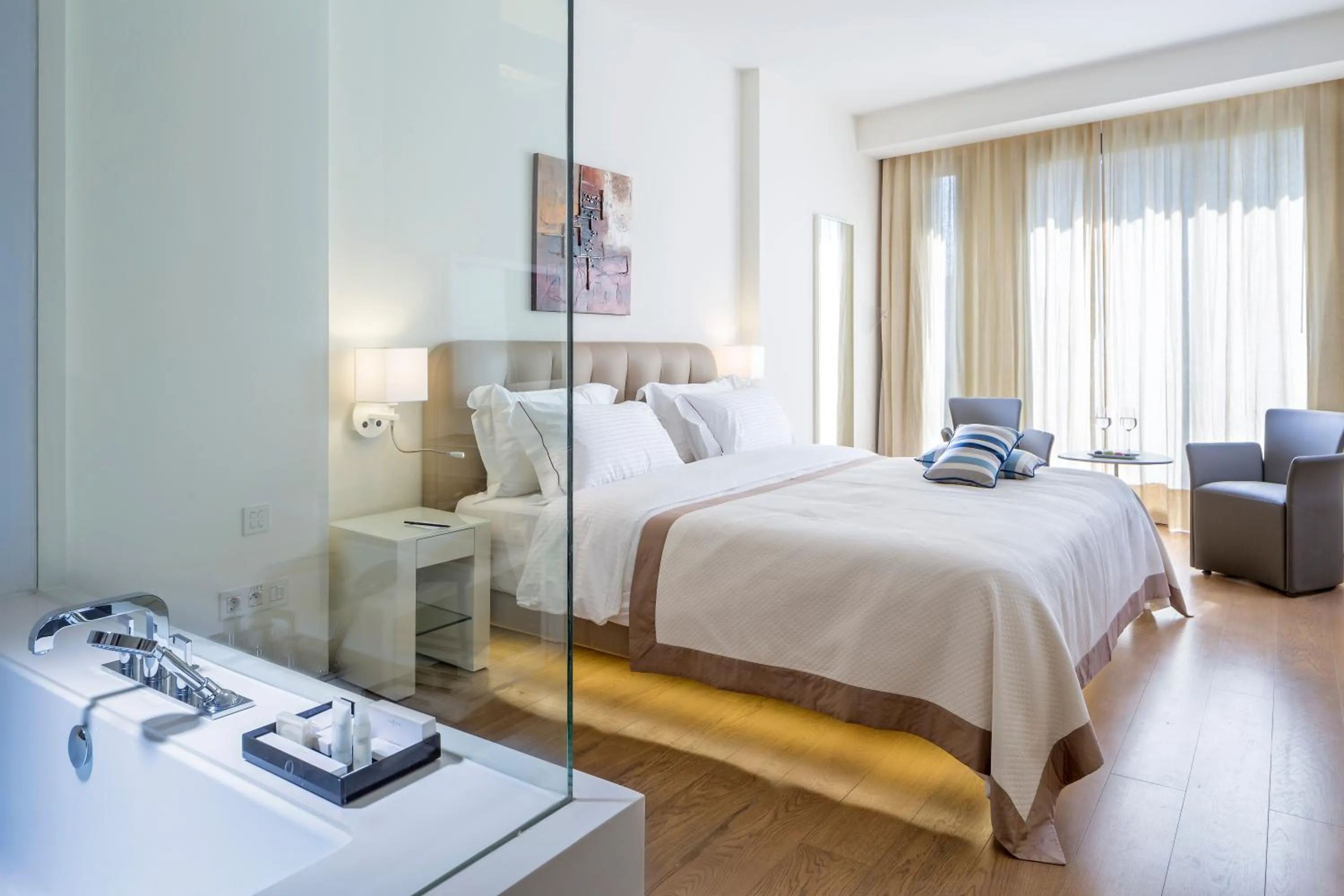 Bedroom, Bed in O Monot Boutique Hotel Beirut