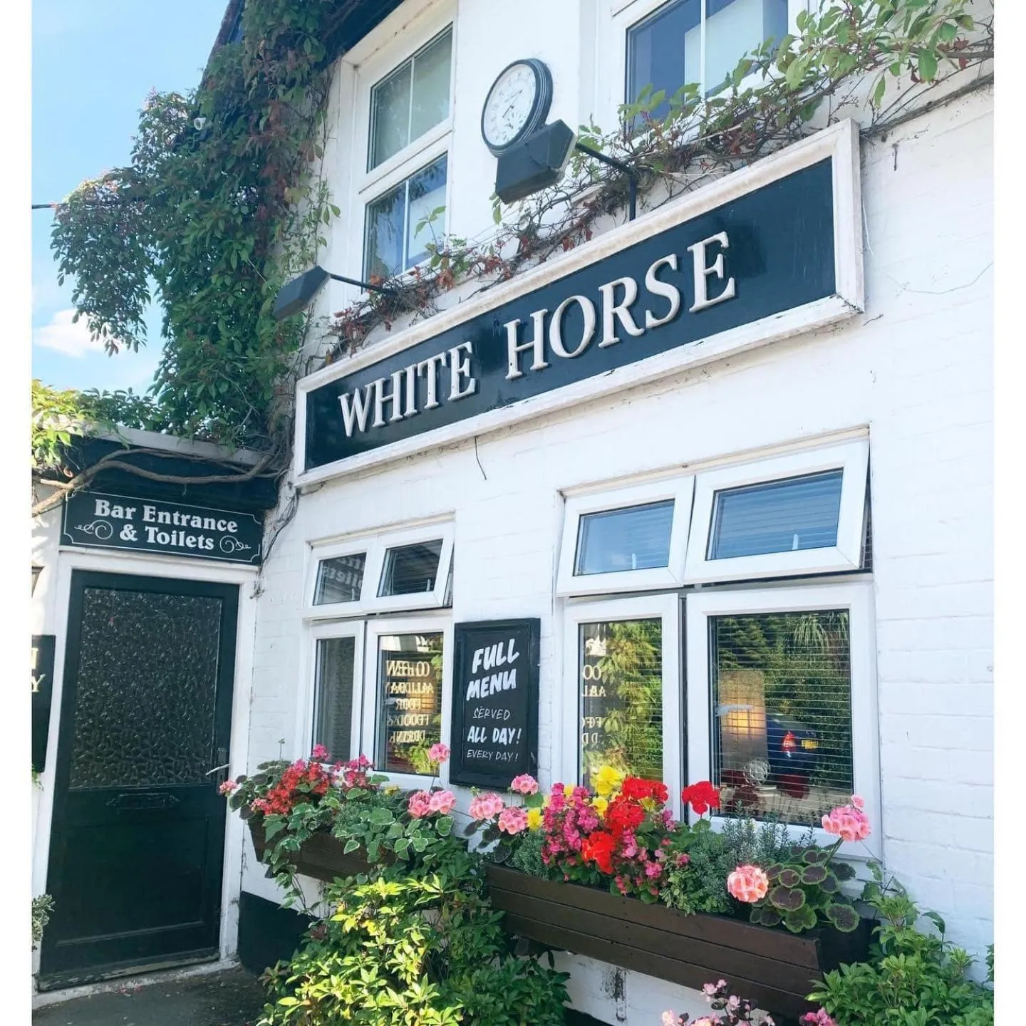 The White Horse Crostwick
