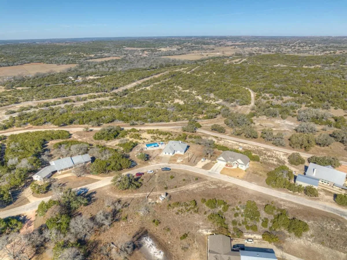 Property building in Hilltop Lux Haus with InfinityPool-Hottub-PoolTable