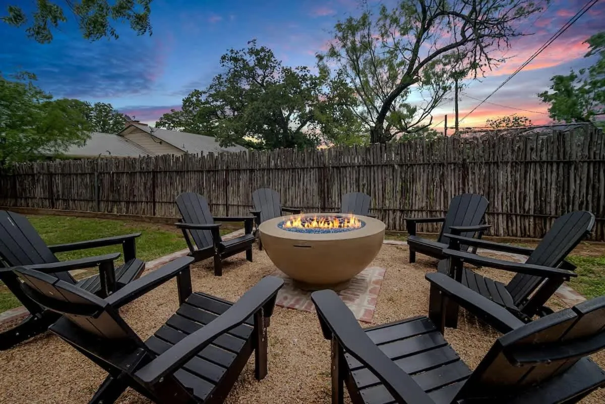 Other in Backyard Oasis w/Pool, Hot-Tub, Grill & Fire Pit!