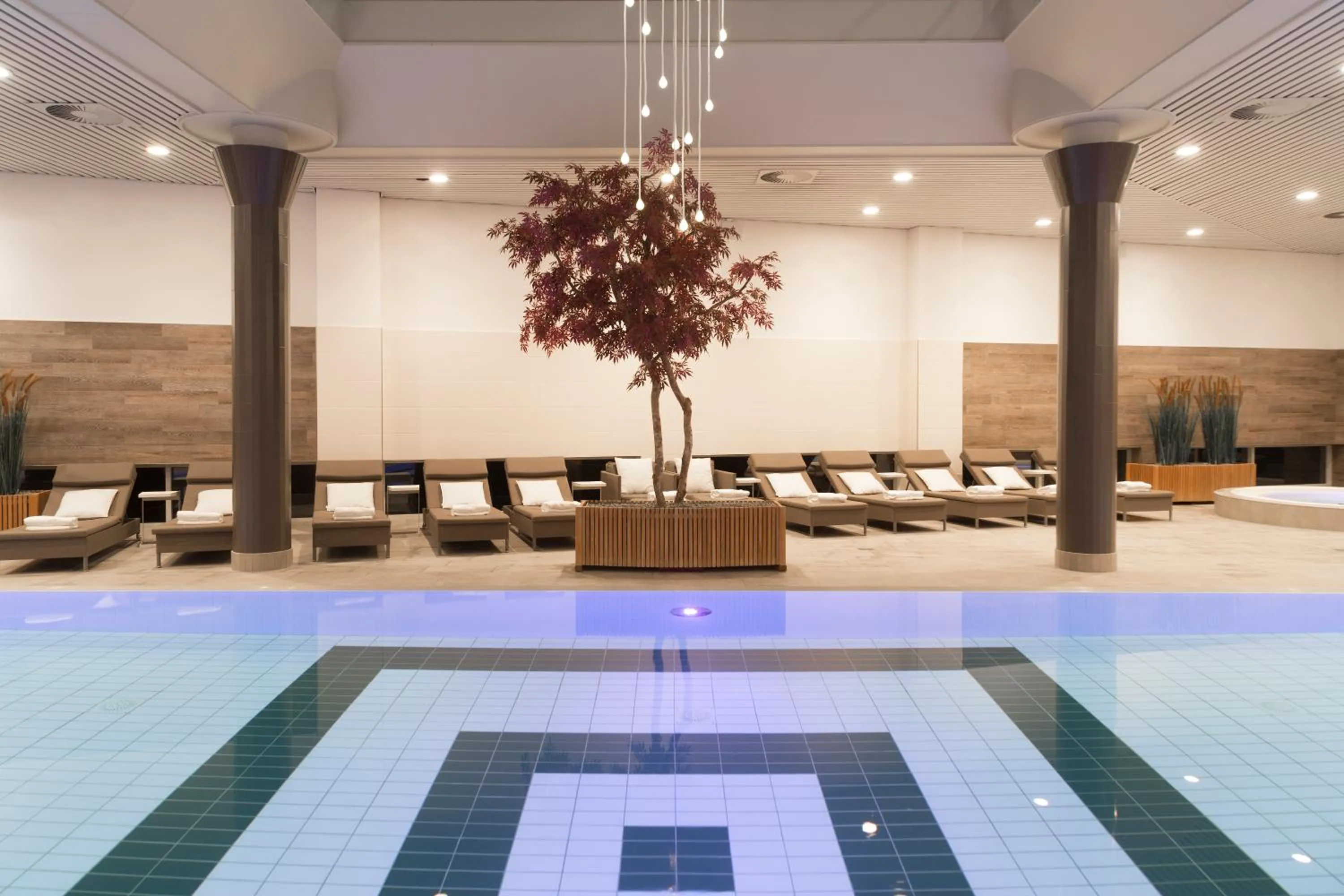 Swimming pool in Hotel Okura Amsterdam – The Leading Hotels of the World