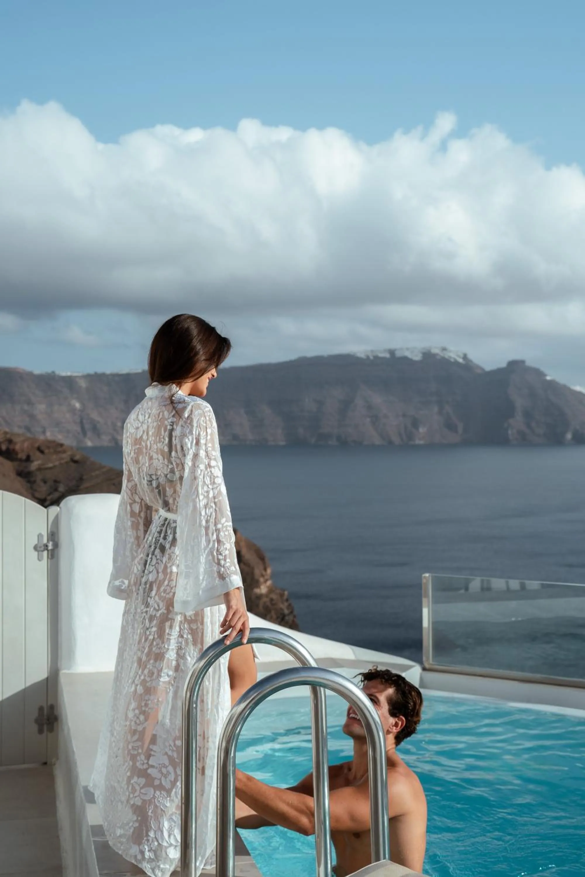 Swimming pool in Elite Luxury Suites