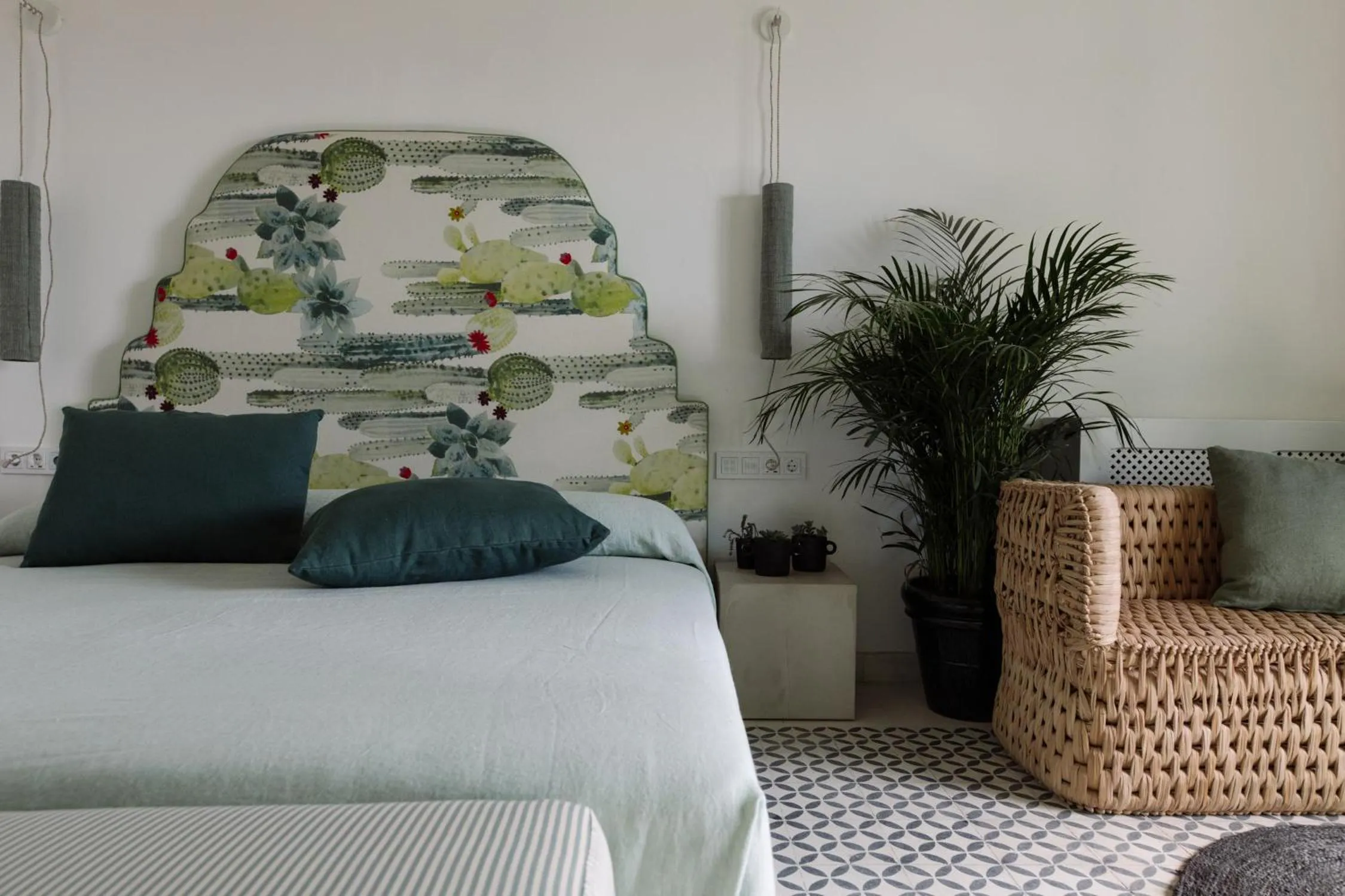 Photo of the whole room, Bed in César Lanzarote Luxury Boutique Hotel - Adults Only