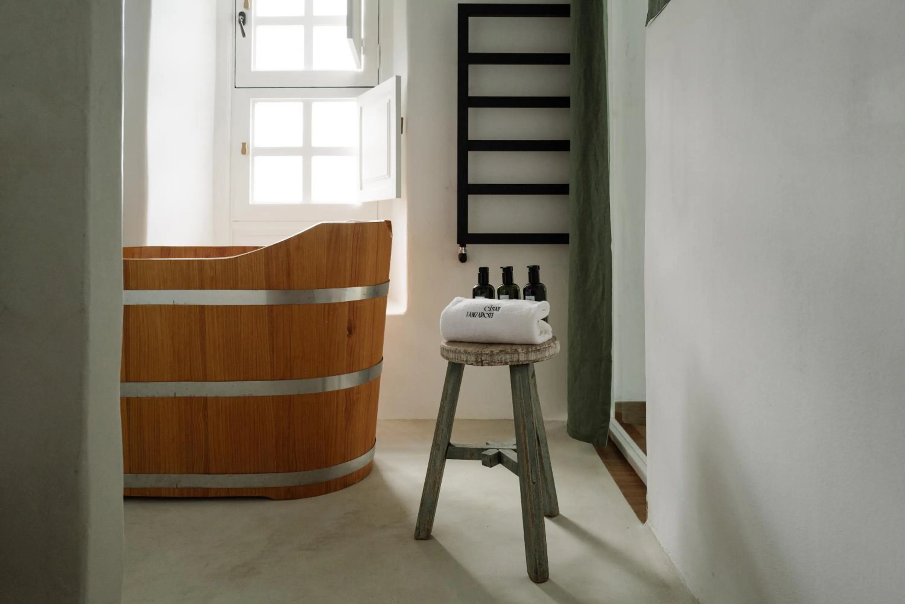 Bath in César Lanzarote Luxury Boutique Hotel - Adults Only