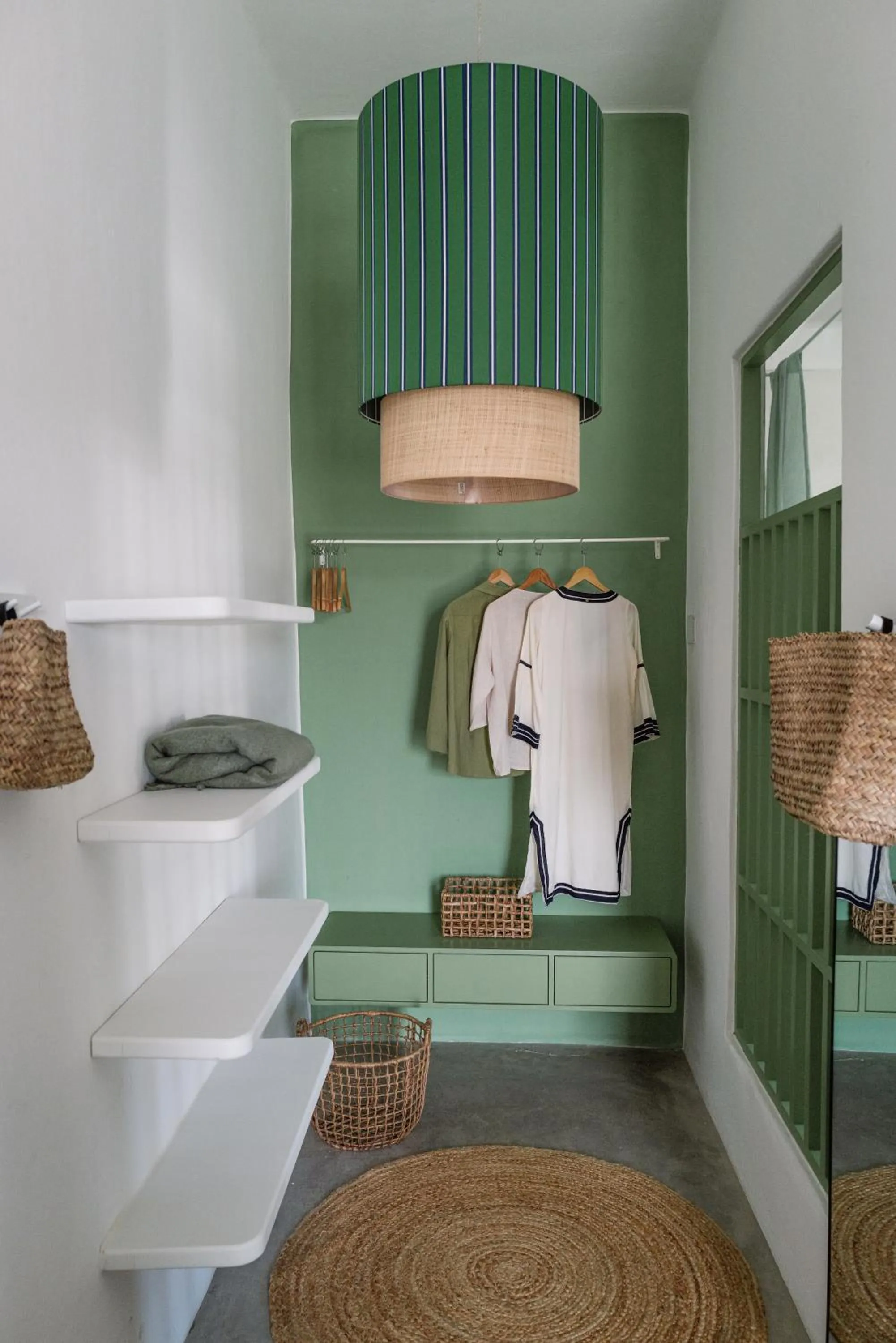 wardrobe in César Lanzarote Luxury Boutique Hotel - Adults Only