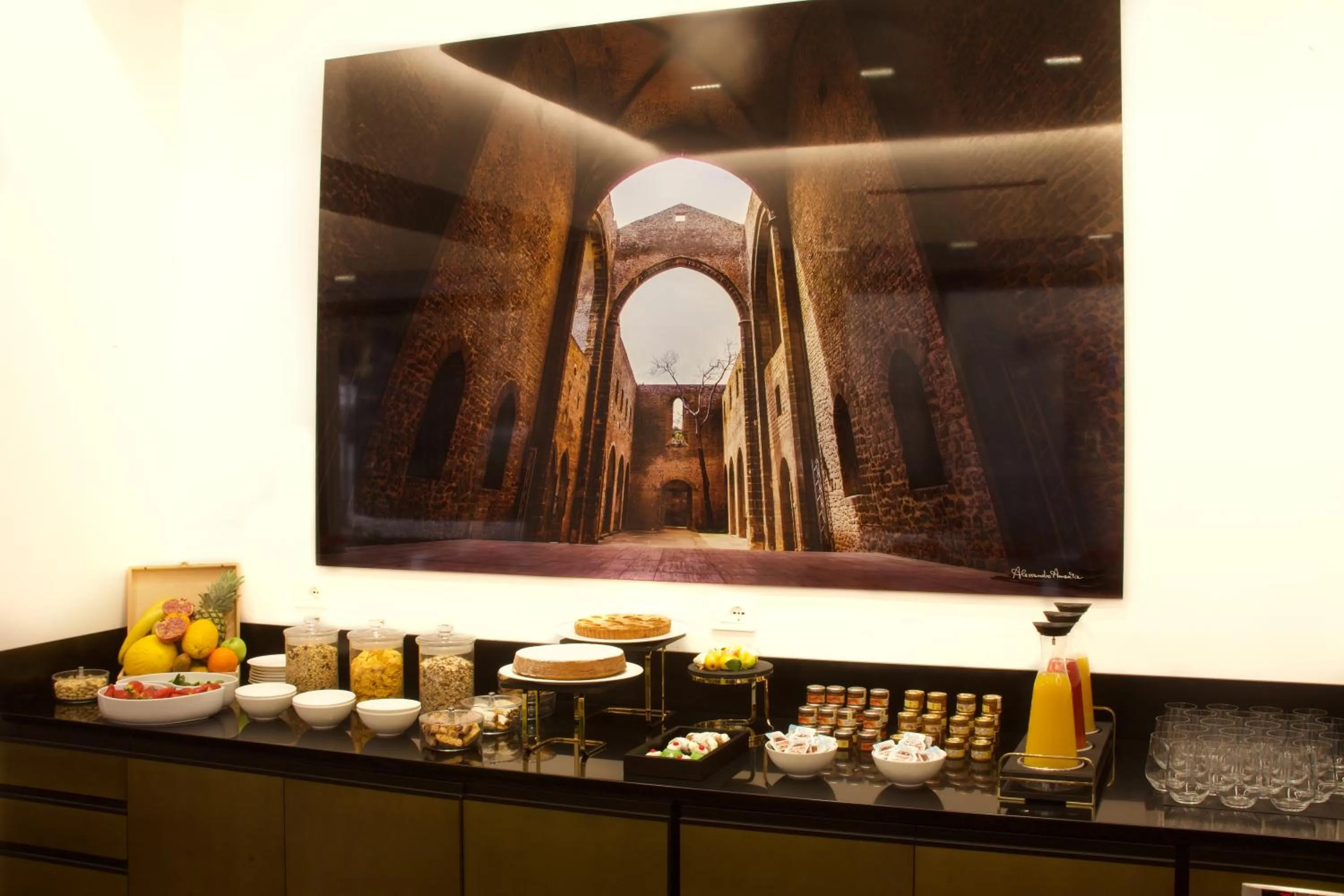 Restaurant/places to eat in Palazzo Cartari